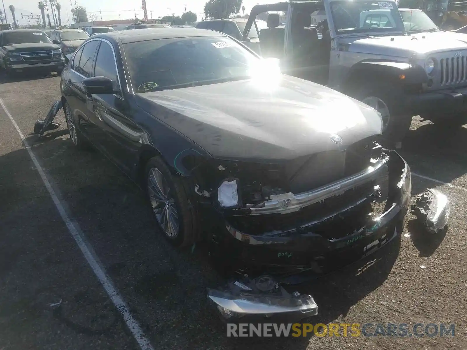1 Фотография поврежденного автомобиля WBAJA5C53KG900520 BMW 5 SERIES 2019