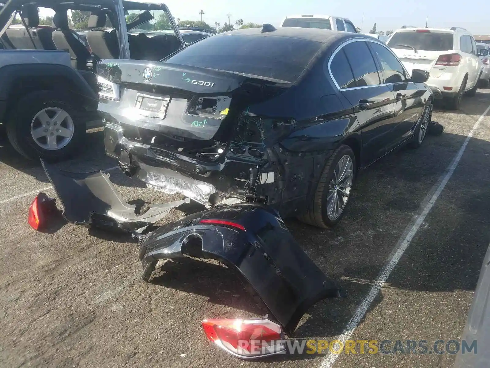 4 Photograph of a damaged car WBAJA5C53KG900520 BMW 5 SERIES 2019