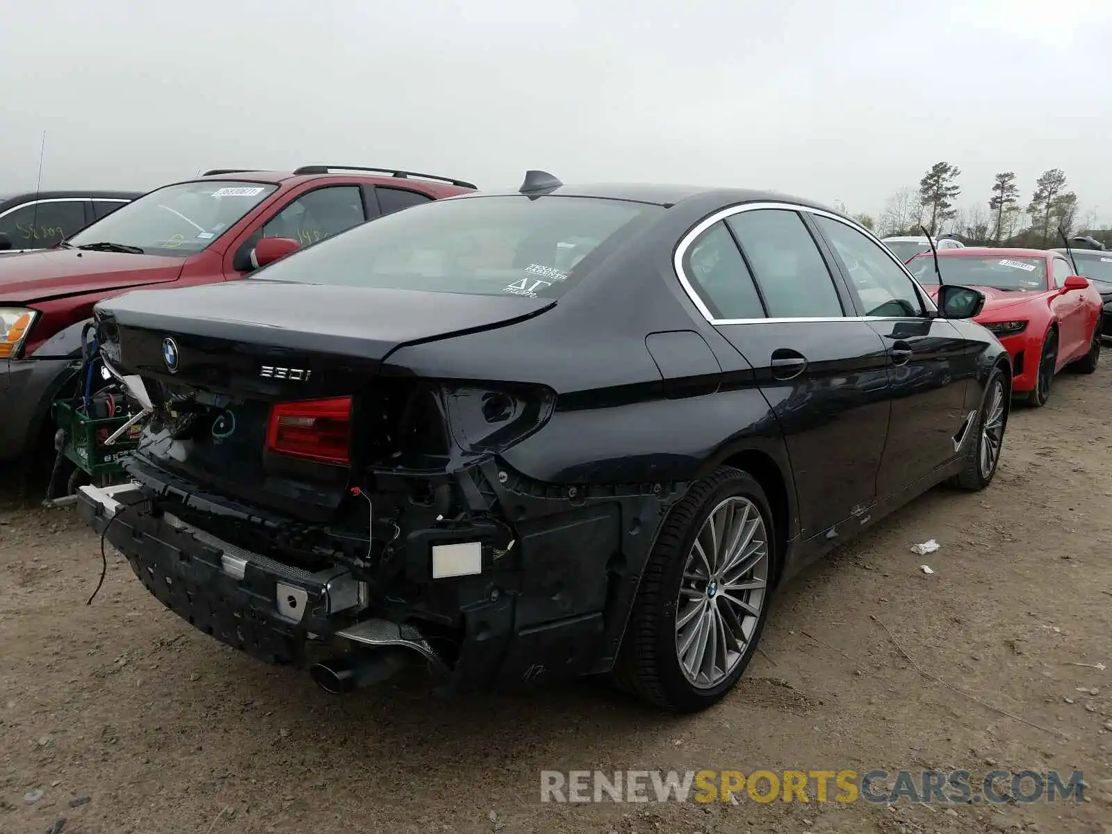 4 Фотография поврежденного автомобиля WBAJA5C53KG900730 BMW 5 SERIES 2019