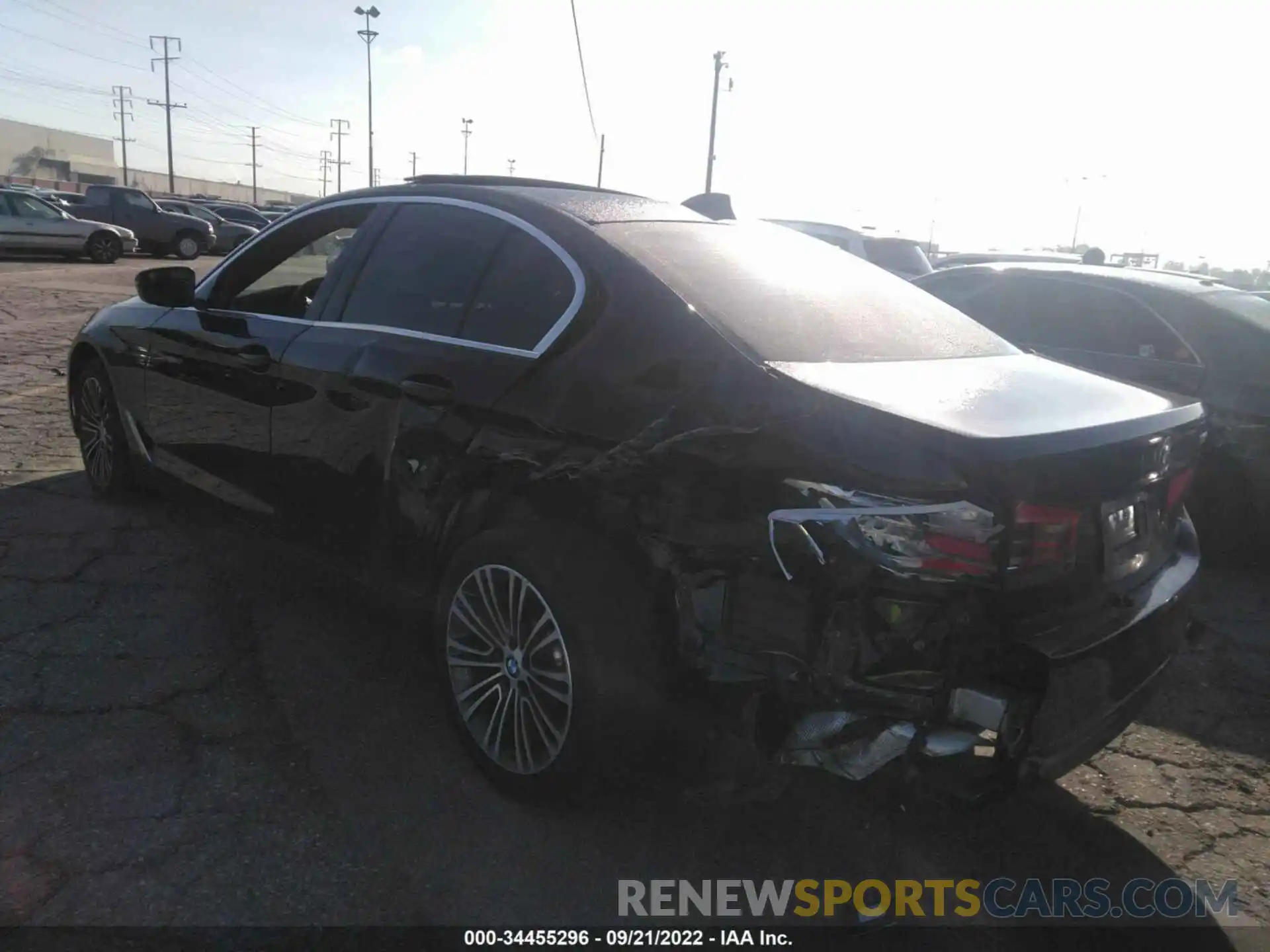 3 Photograph of a damaged car WBAJA5C53KG900789 BMW 5 SERIES 2019