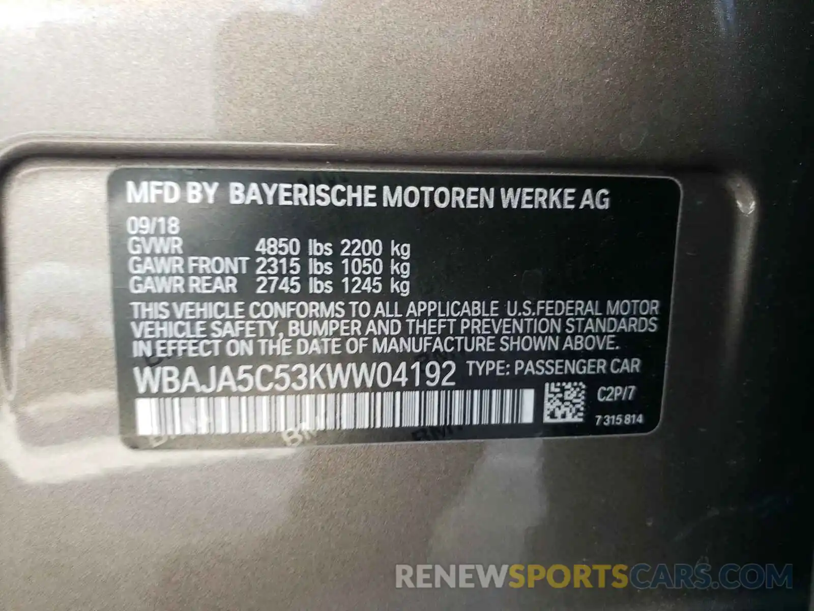 10 Photograph of a damaged car WBAJA5C53KWW04192 BMW 5 SERIES 2019