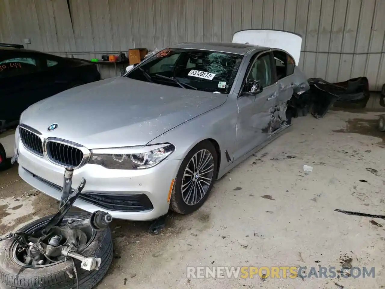 2 Photograph of a damaged car WBAJA5C53KWW18643 BMW 5 SERIES 2019