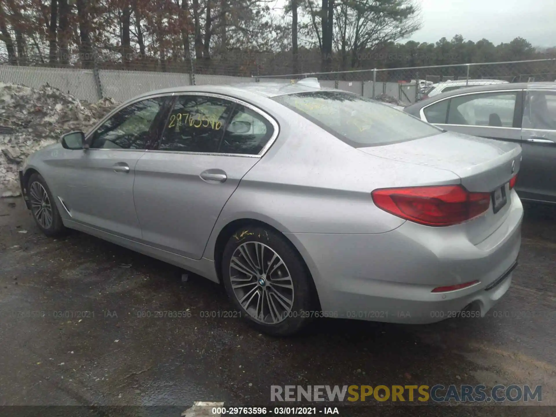 3 Photograph of a damaged car WBAJA5C53KWW34714 BMW 5 SERIES 2019