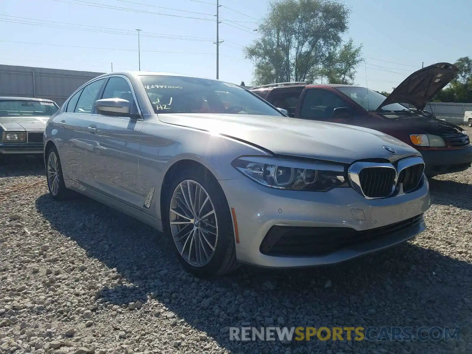 1 Photograph of a damaged car WBAJA5C53KWW40805 BMW 5 SERIES 2019