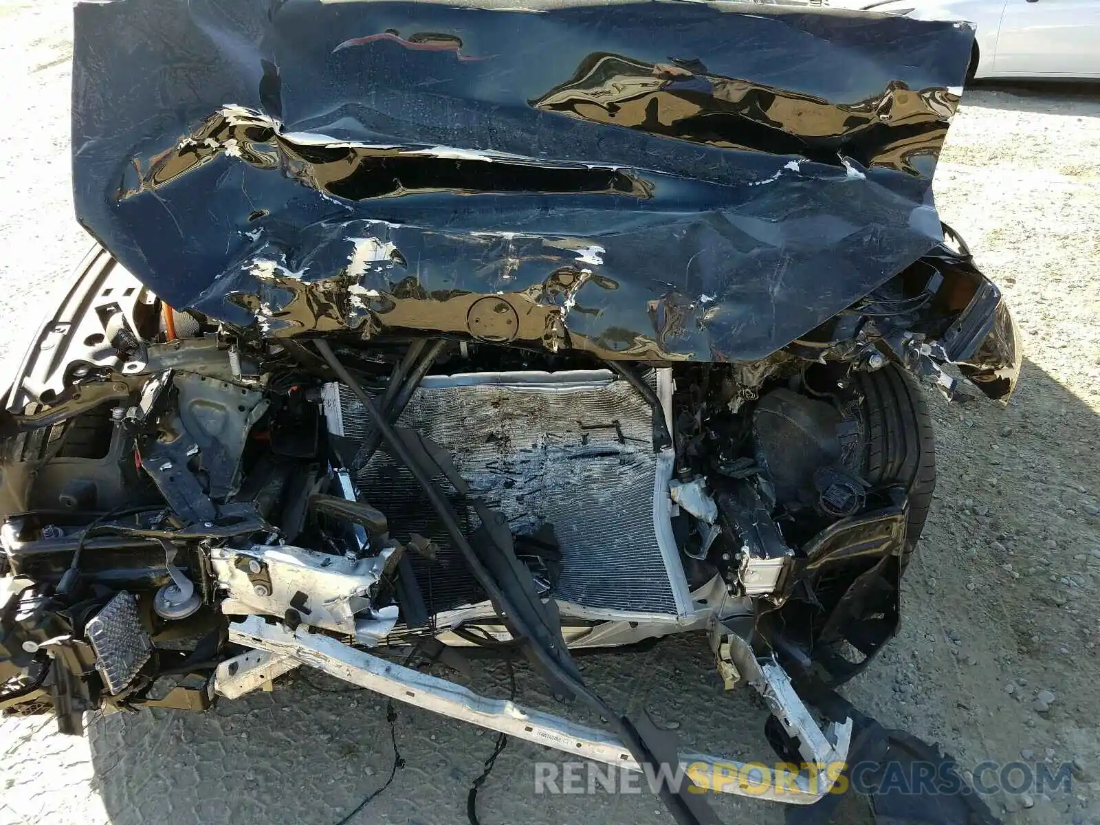 7 Photograph of a damaged car WBAJA5C53KWW42098 BMW 5 SERIES 2019