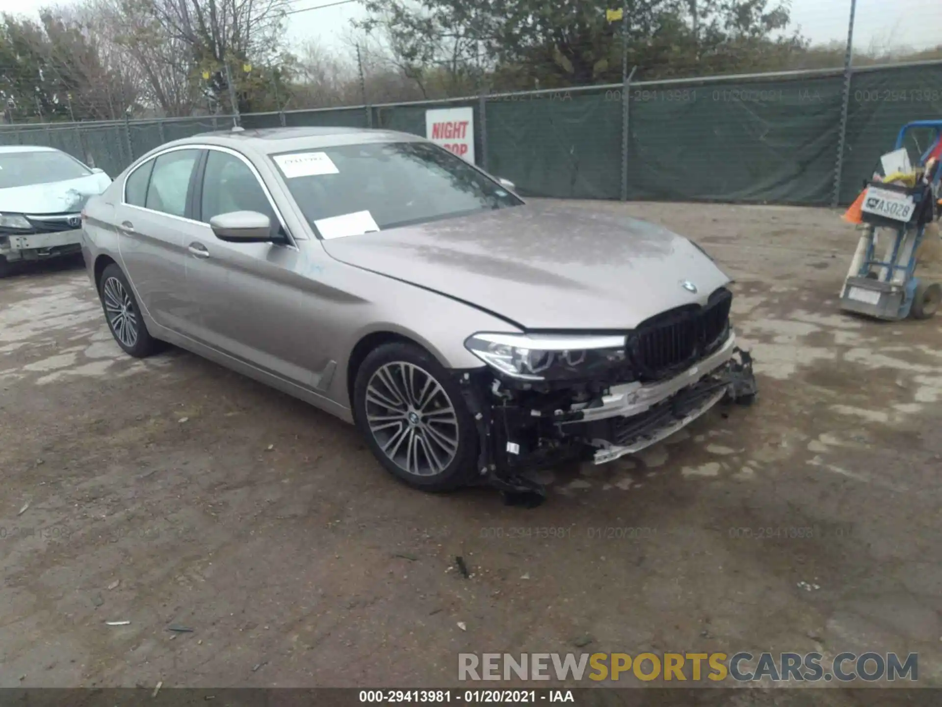 1 Photograph of a damaged car WBAJA5C54KBX46770 BMW 5 SERIES 2019