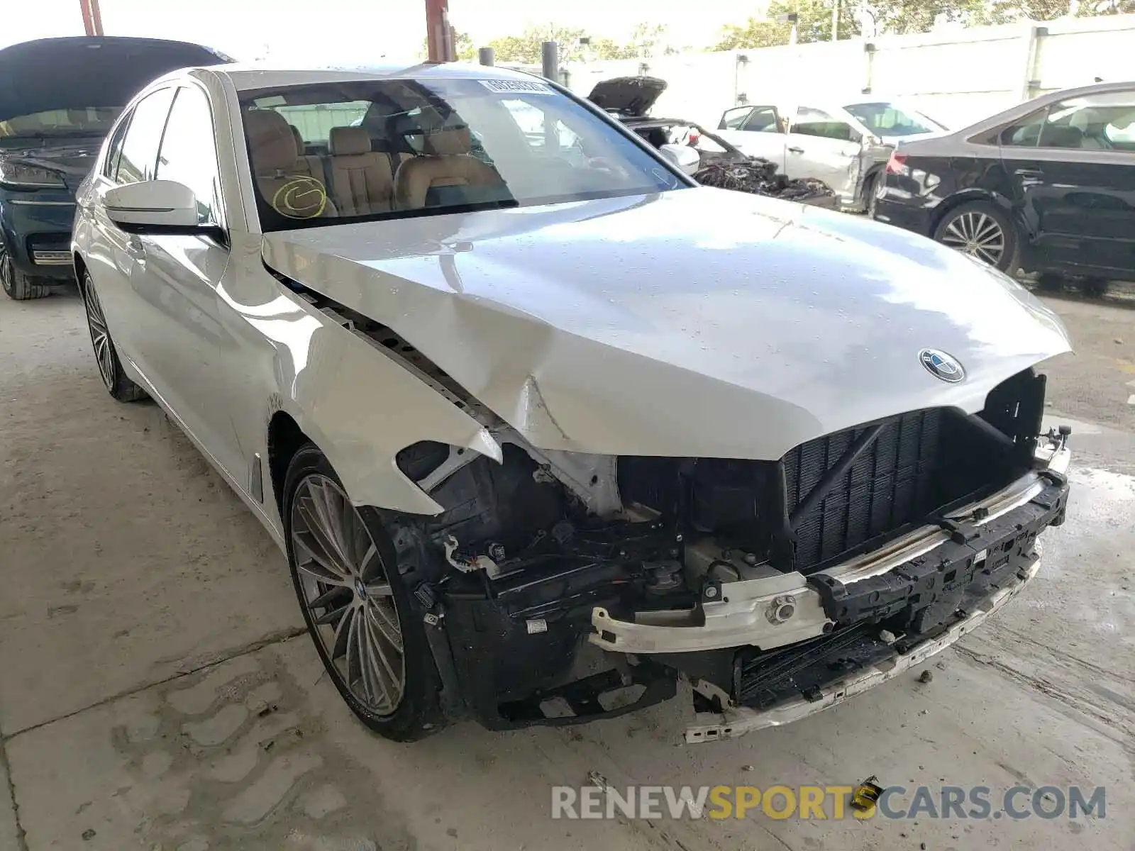 1 Photograph of a damaged car WBAJA5C54KBX86413 BMW 5 SERIES 2019