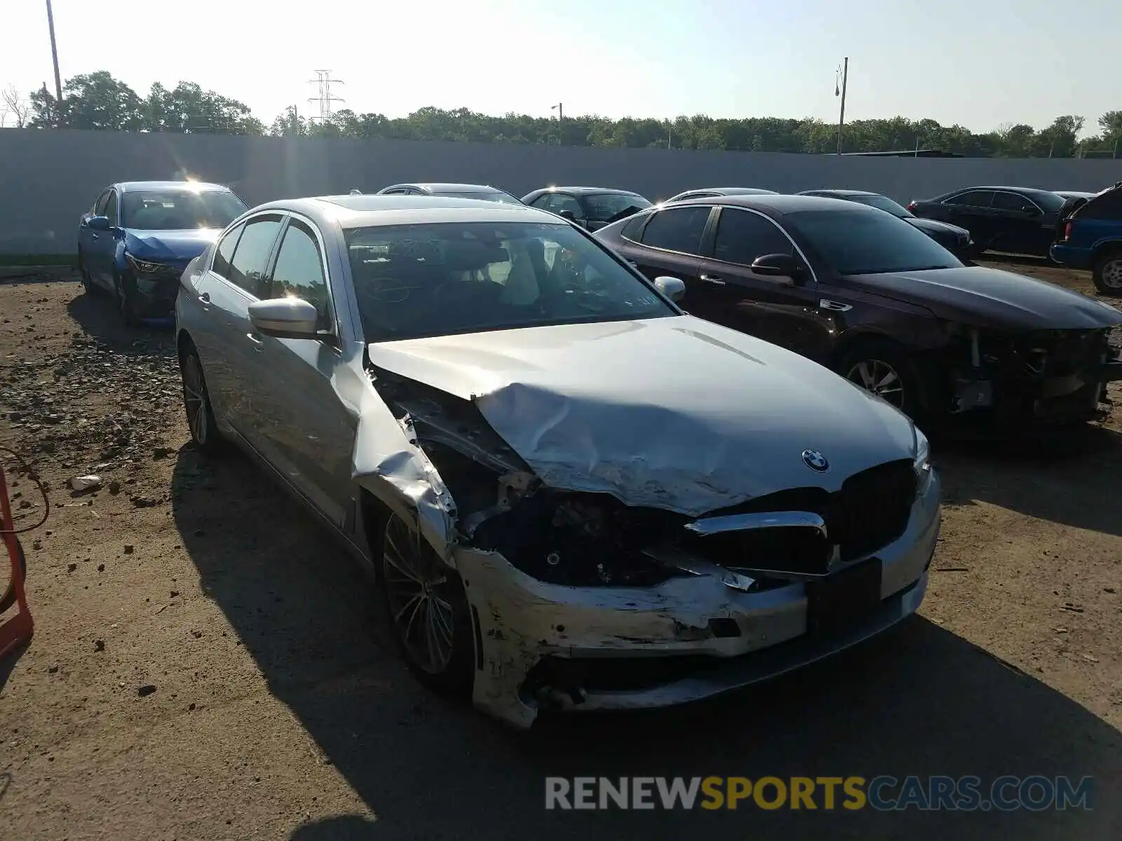 1 Photograph of a damaged car WBAJA5C54KBX87657 BMW 5 SERIES 2019