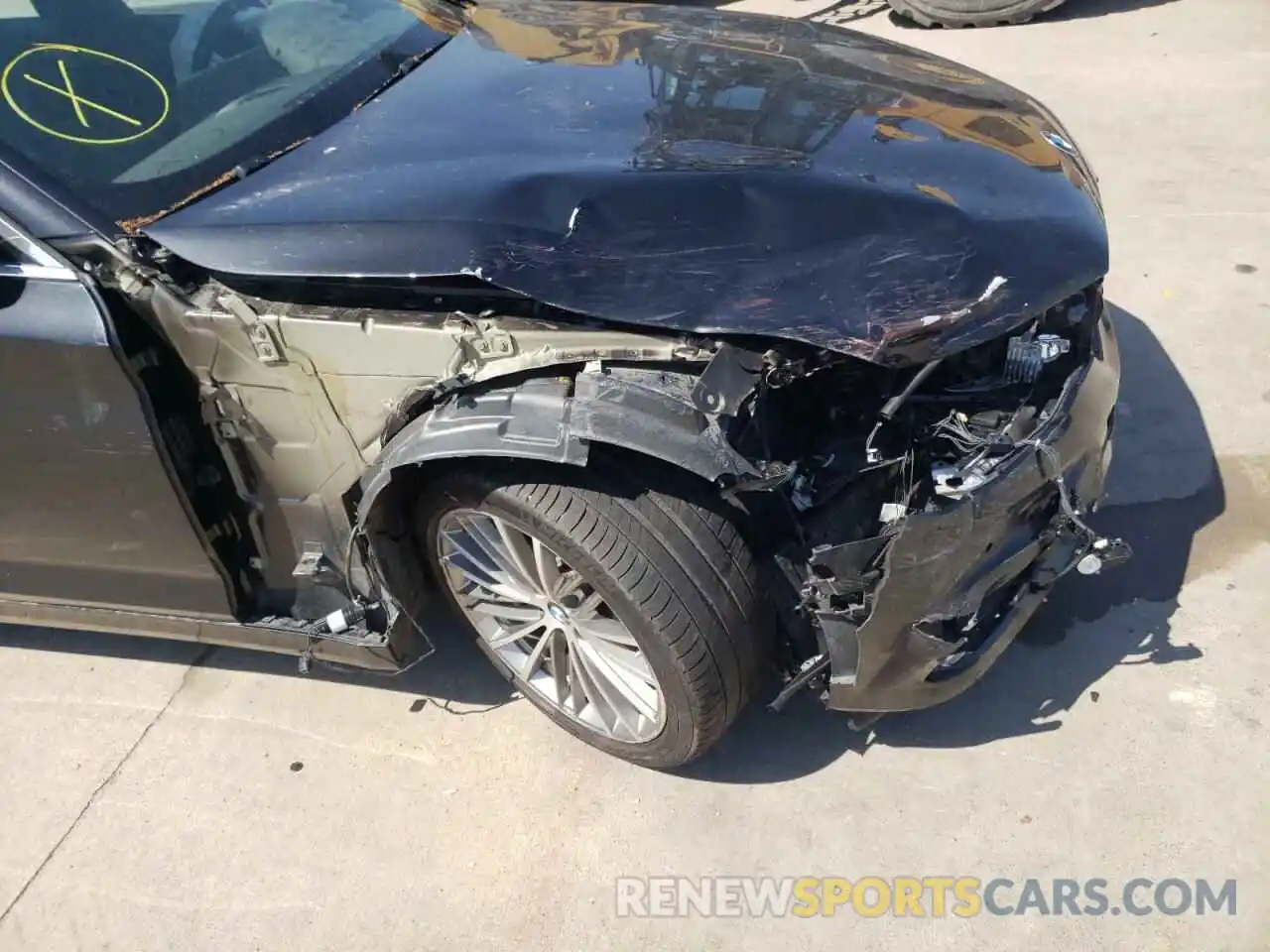 9 Photograph of a damaged car WBAJA5C54KG900574 BMW 5 SERIES 2019