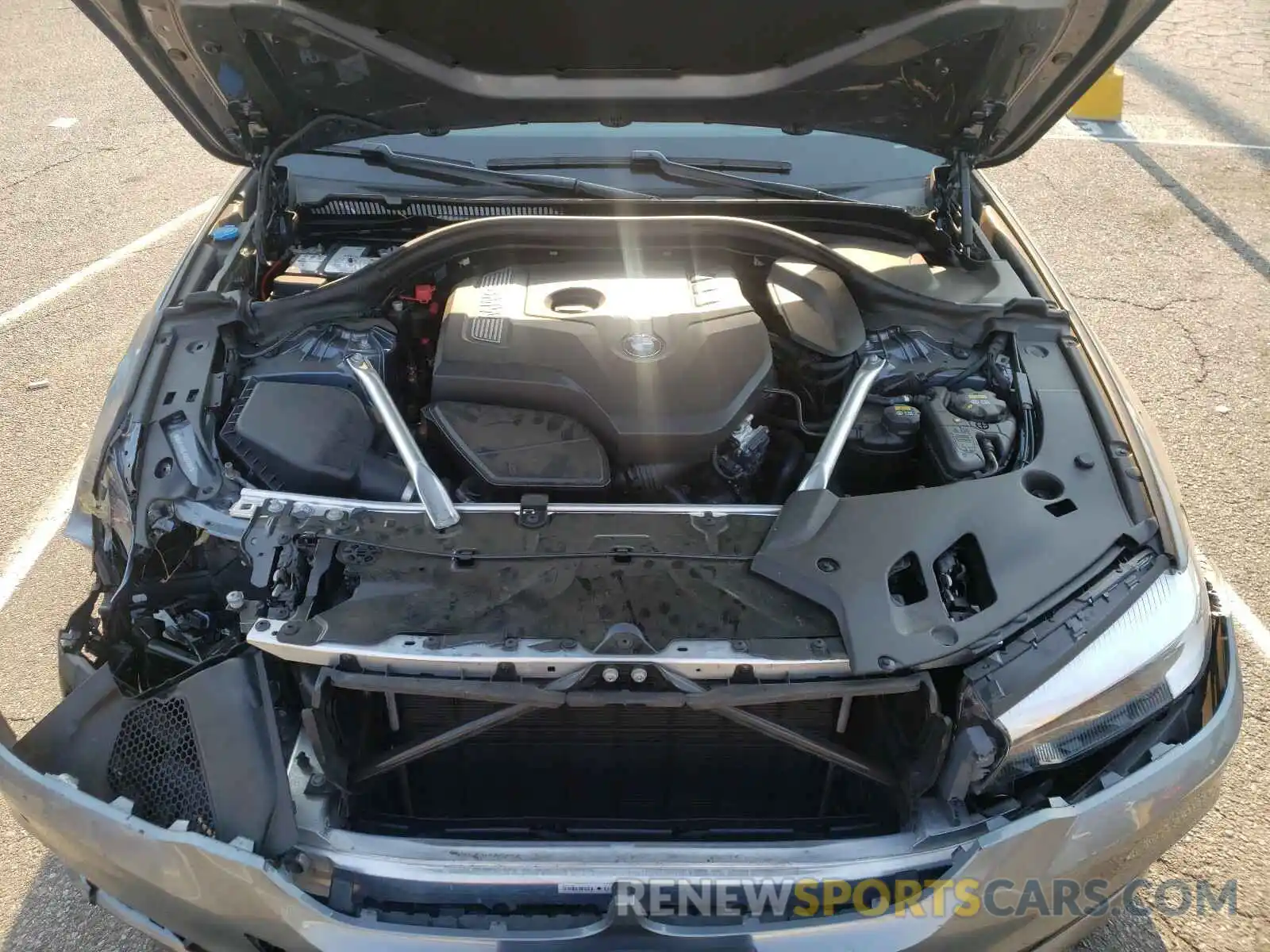 7 Фотография поврежденного автомобиля WBAJA5C54KG900994 BMW 5 SERIES 2019