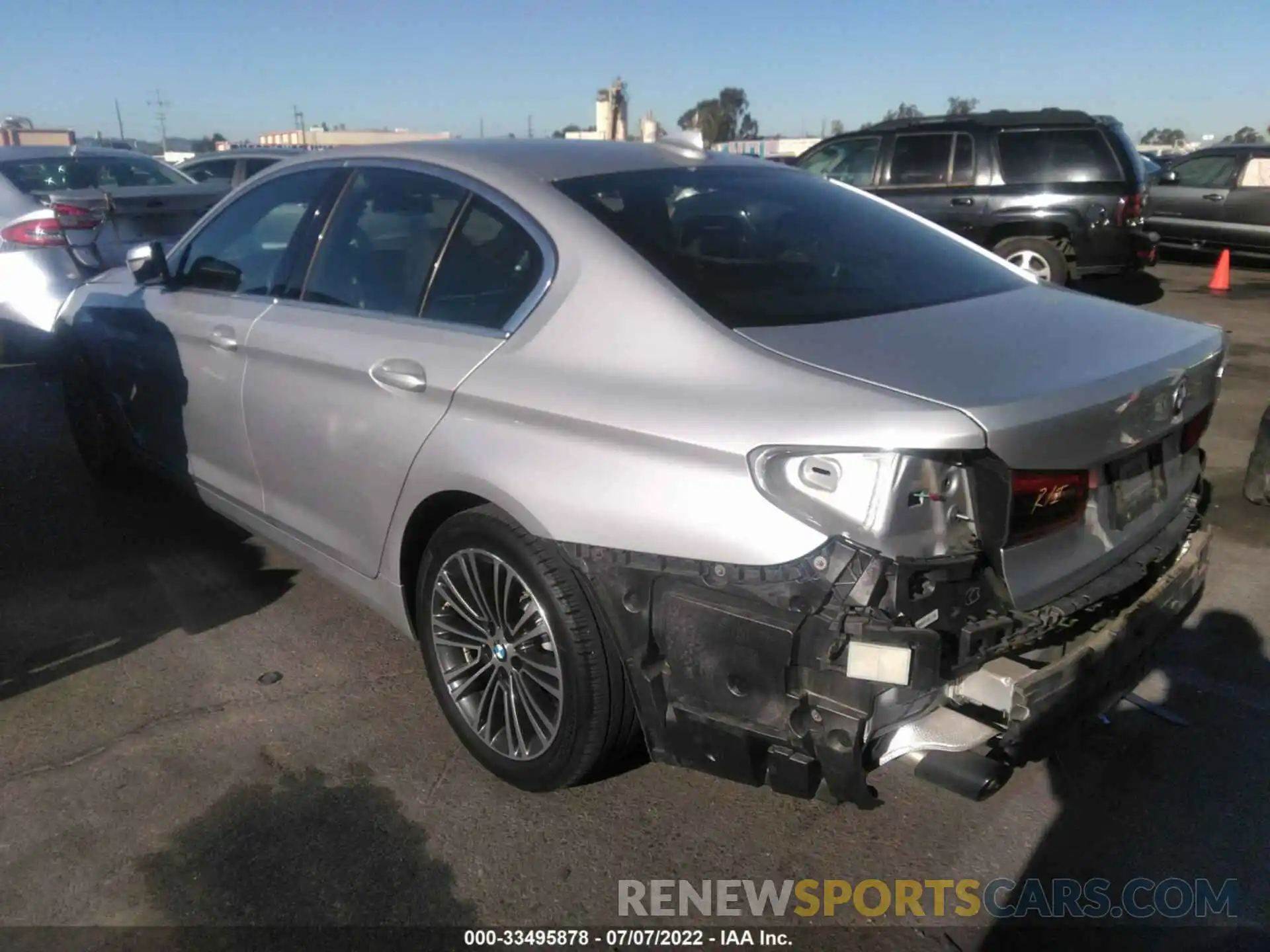 3 Photograph of a damaged car WBAJA5C54KWW07179 BMW 5 SERIES 2019