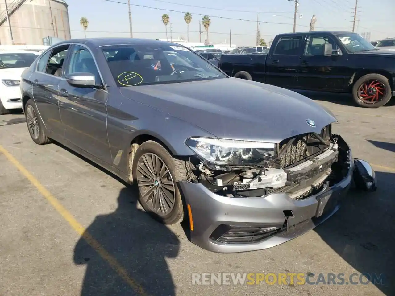 1 Photograph of a damaged car WBAJA5C54KWW08381 BMW 5 SERIES 2019