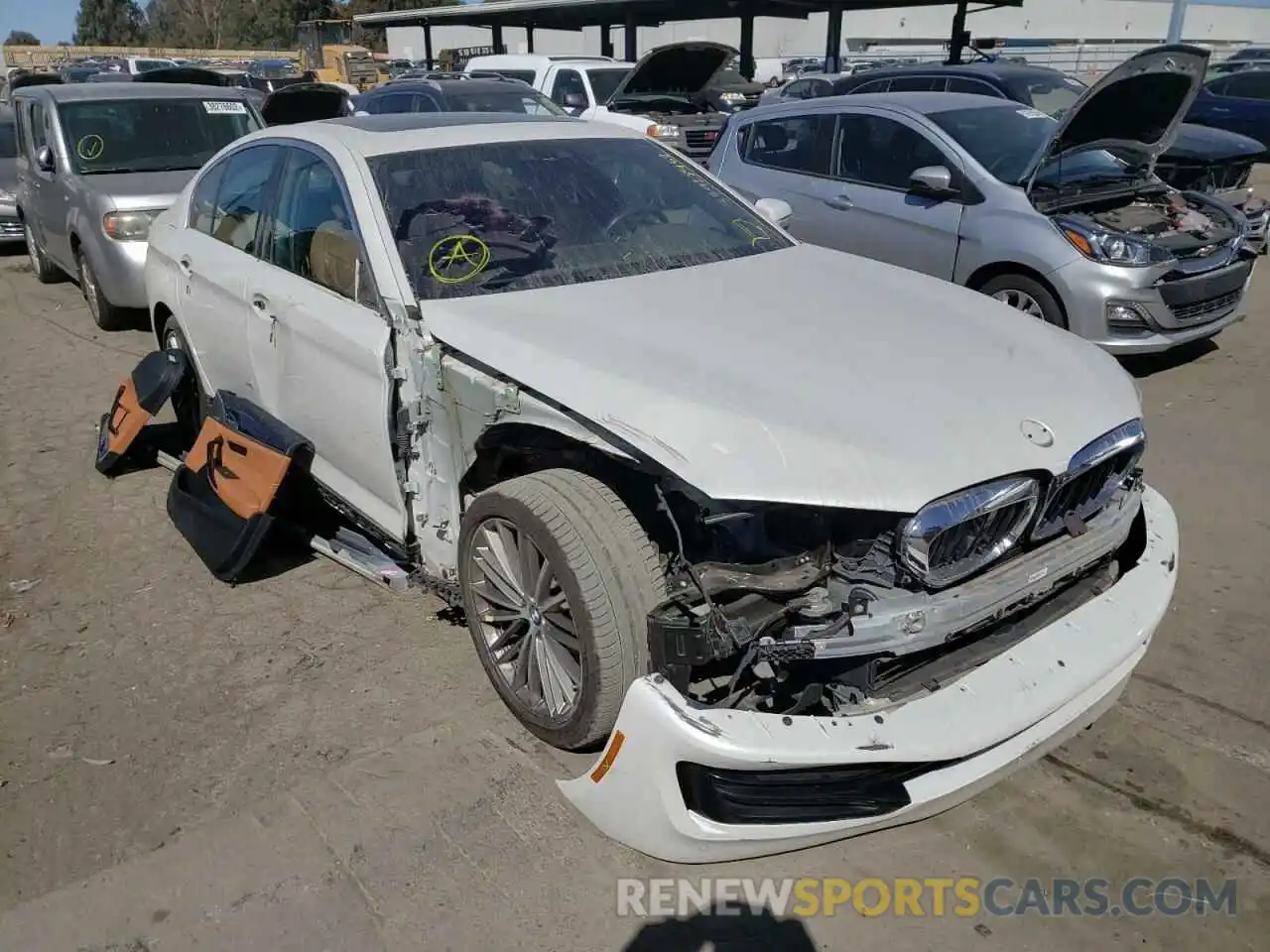 1 Photograph of a damaged car WBAJA5C54KWW09420 BMW 5 SERIES 2019