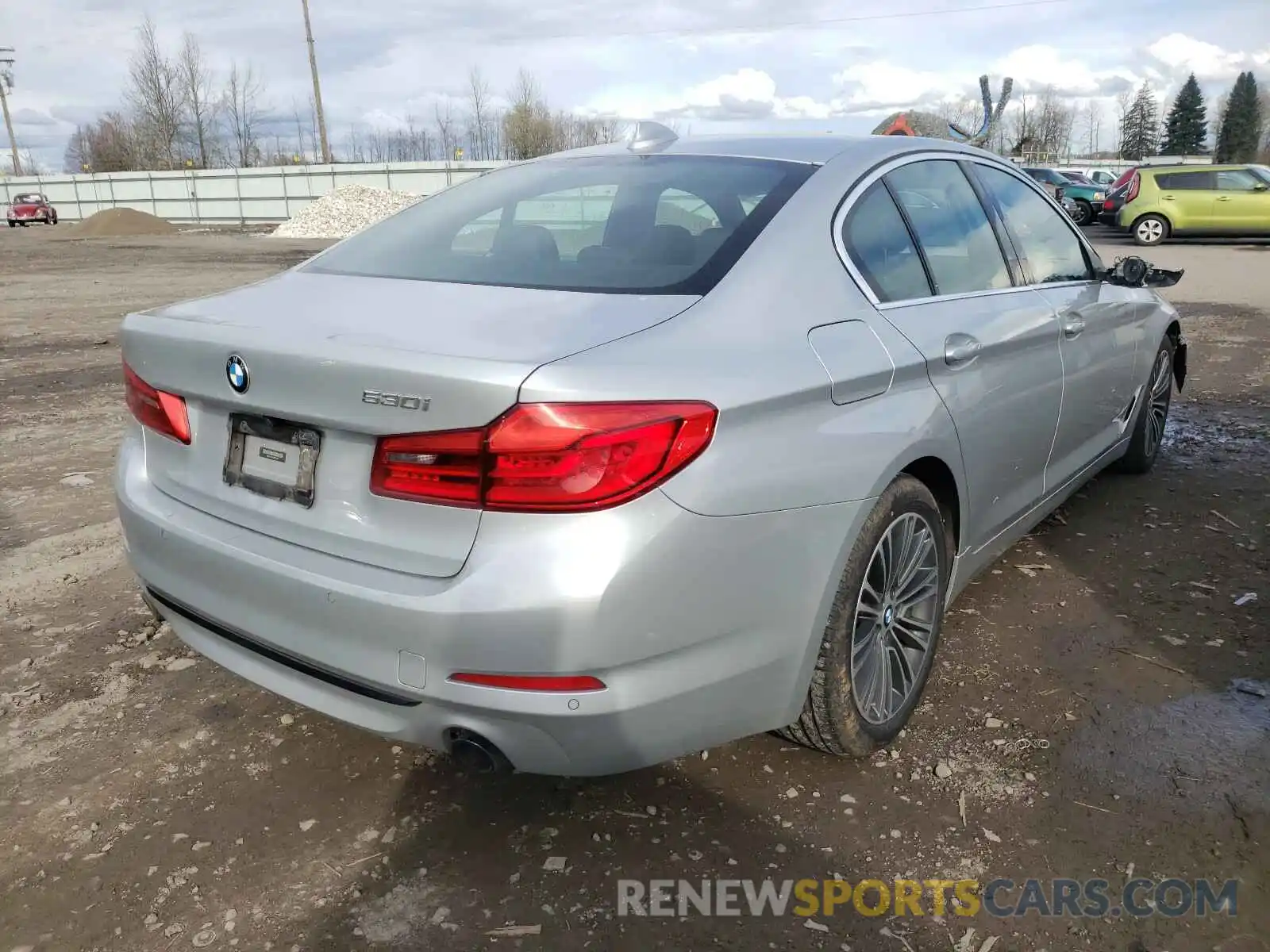 4 Photograph of a damaged car WBAJA5C54KWW45205 BMW 5 SERIES 2019