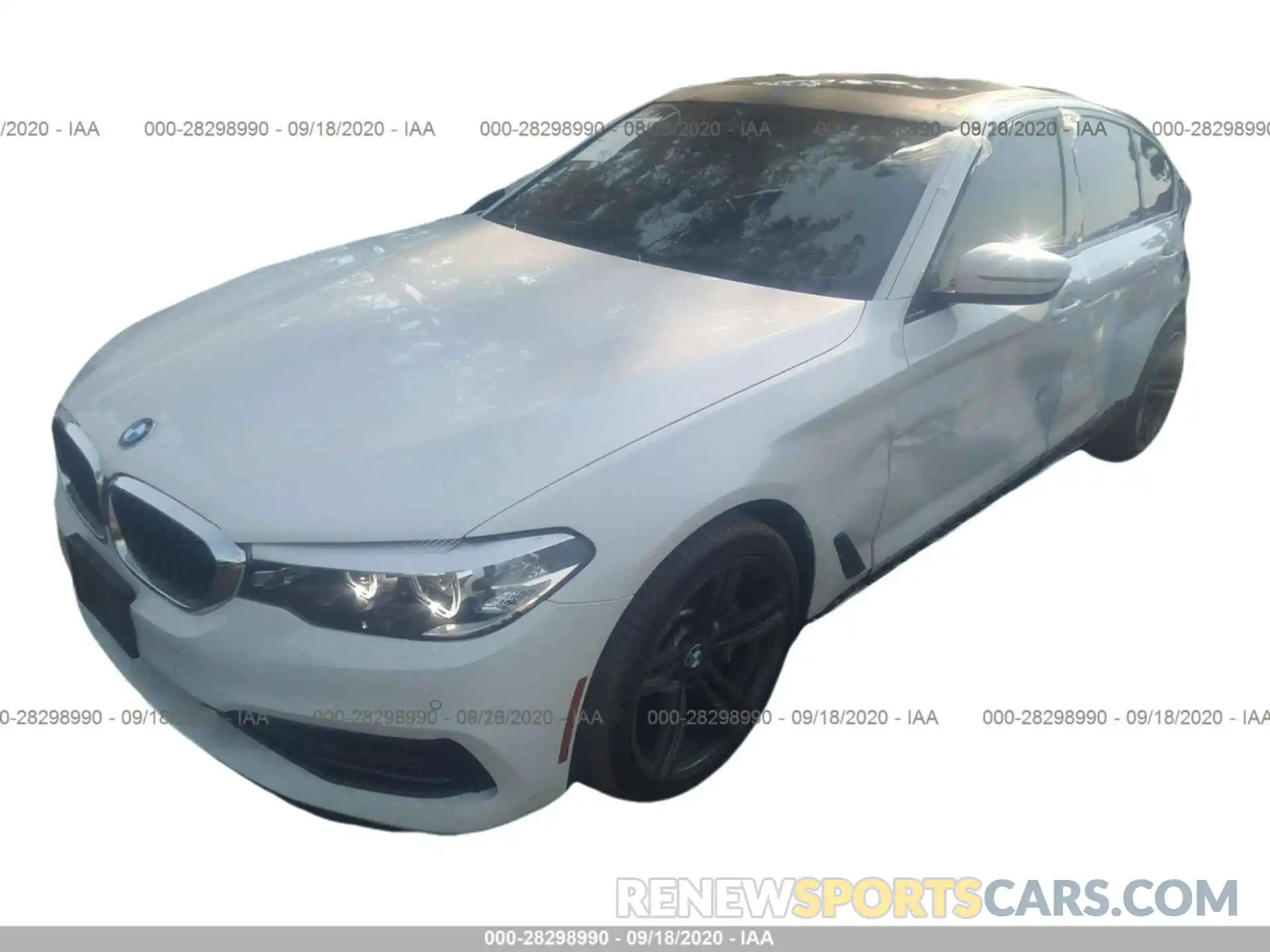 2 Фотография поврежденного автомобиля WBAJA5C55KBX49094 BMW 5 SERIES 2019