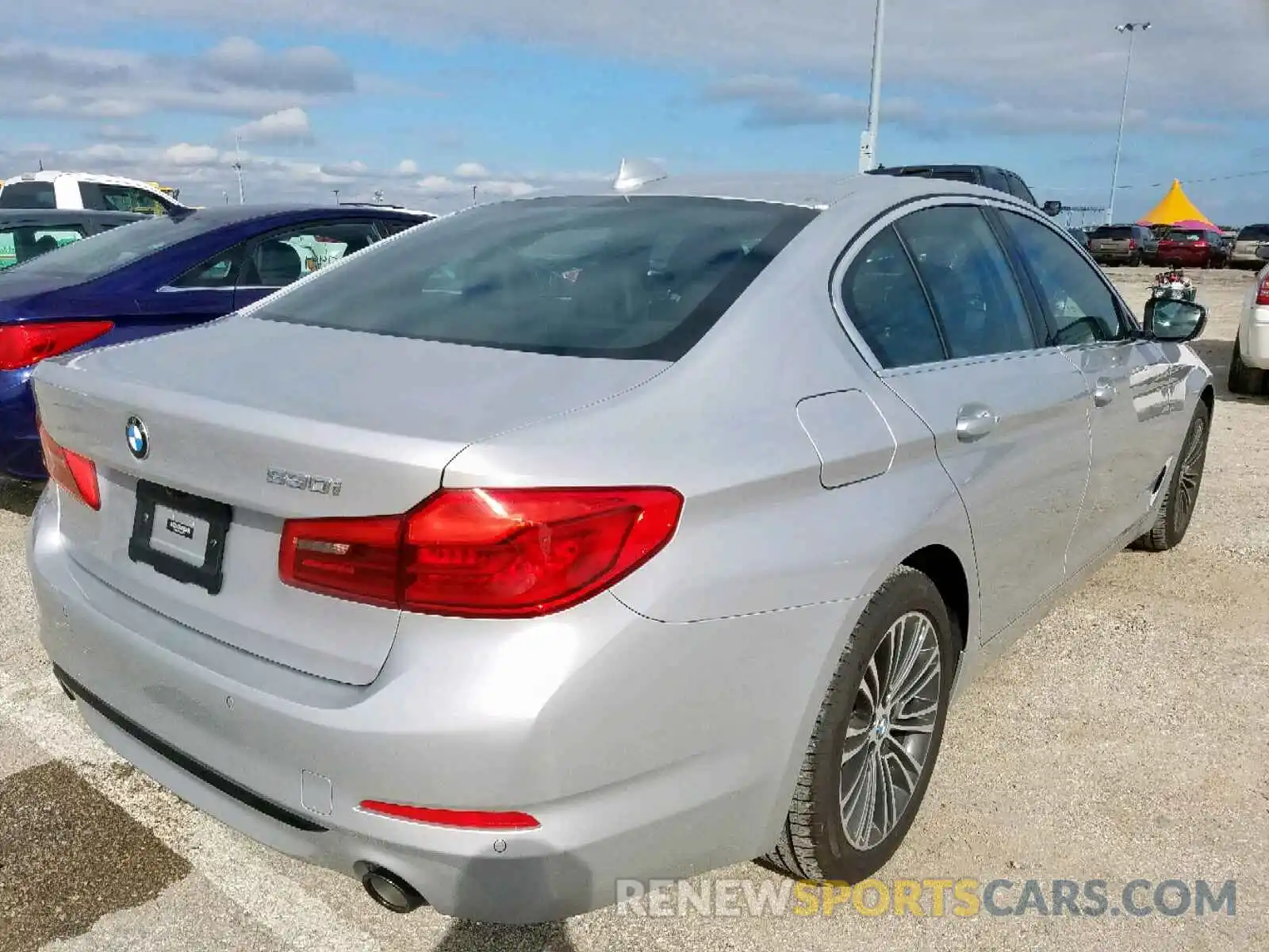 4 Photograph of a damaged car WBAJA5C55KBX86341 BMW 5 SERIES 2019