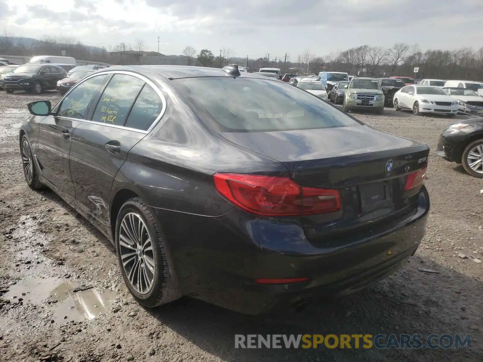 3 Фотография поврежденного автомобиля WBAJA5C55KBX86730 BMW 5 SERIES 2019