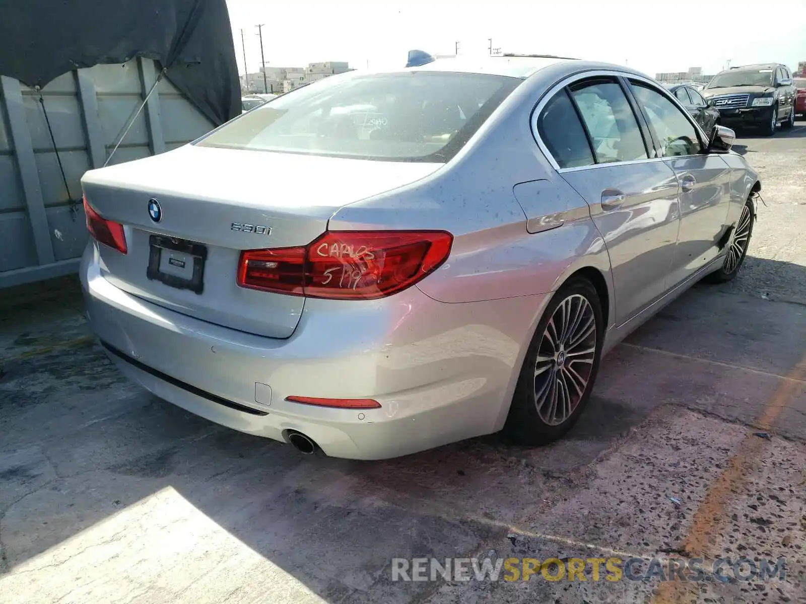 4 Photograph of a damaged car WBAJA5C55KBX86856 BMW 5 SERIES 2019