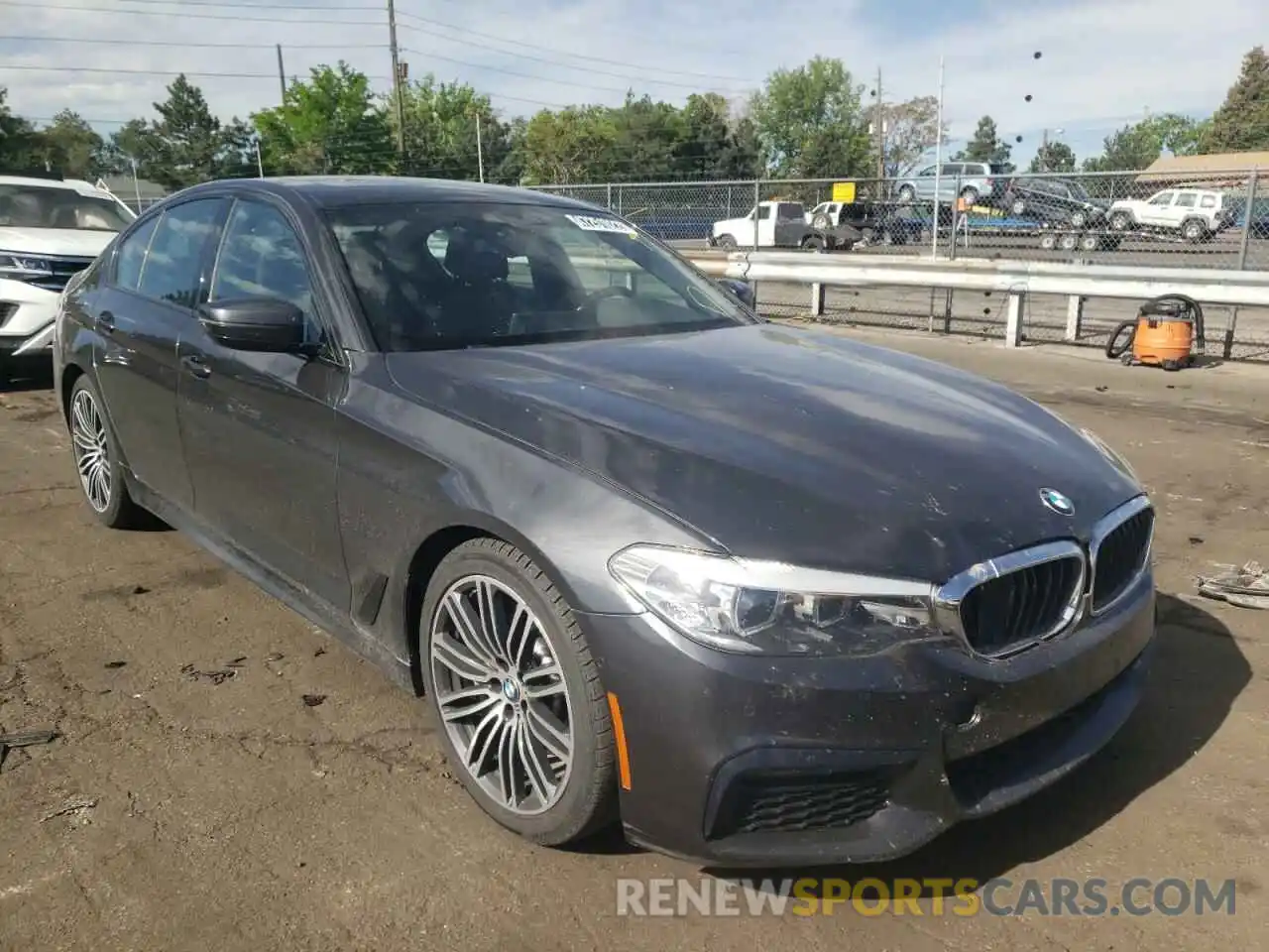 1 Photograph of a damaged car WBAJA5C55KBX87151 BMW 5 SERIES 2019