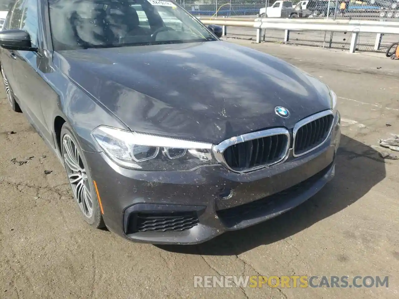 9 Photograph of a damaged car WBAJA5C55KBX87151 BMW 5 SERIES 2019