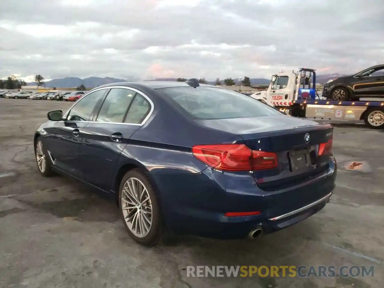 3 Photograph of a damaged car WBAJA5C55KBX87554 BMW 5 SERIES 2019