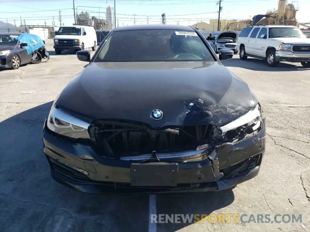 5 Photograph of a damaged car WBAJA5C55KG901197 BMW 5 SERIES 2019