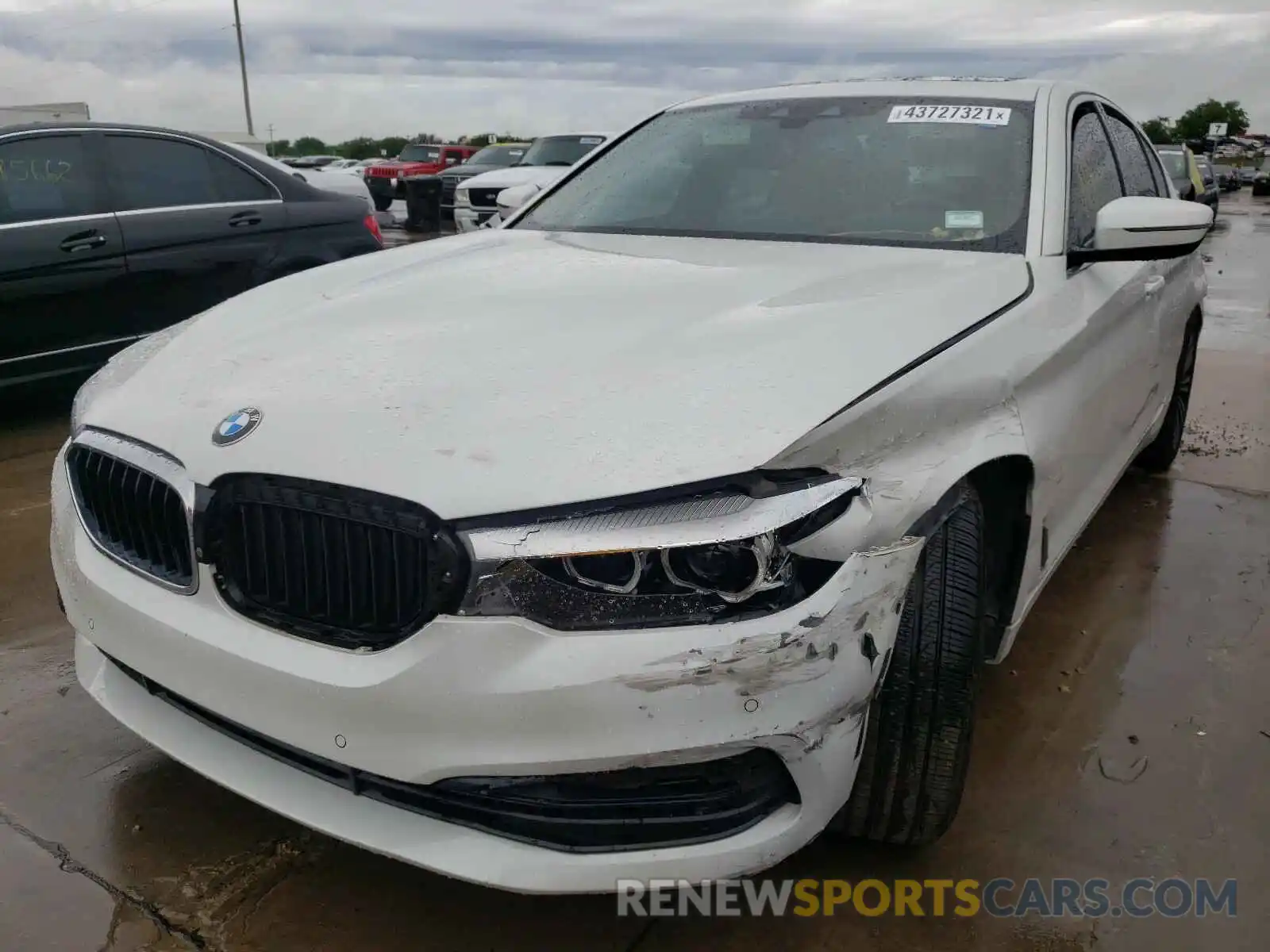 2 Photograph of a damaged car WBAJA5C55KWA57753 BMW 5 SERIES 2019