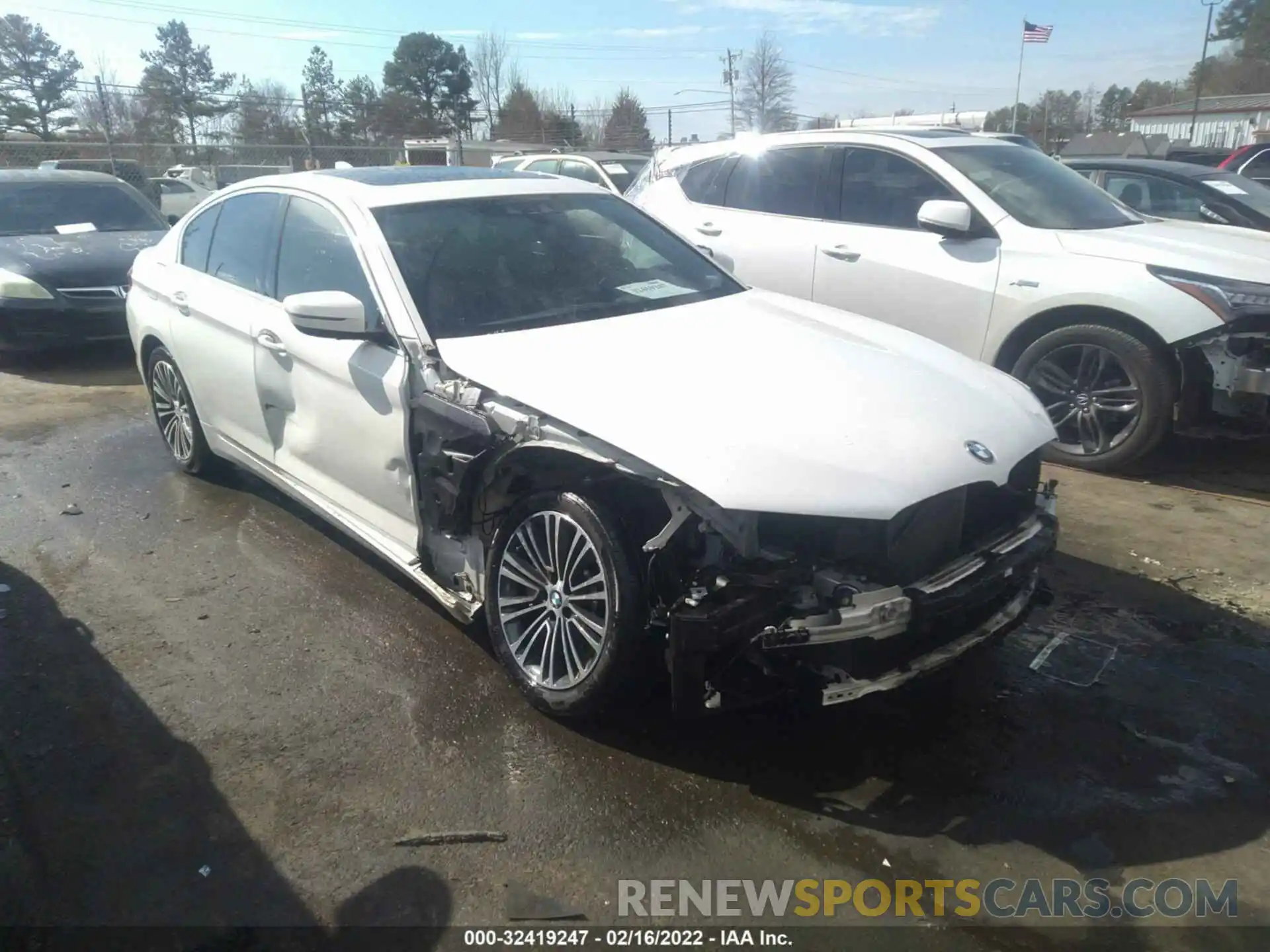 1 Photograph of a damaged car WBAJA5C55KWA57977 BMW 5 SERIES 2019