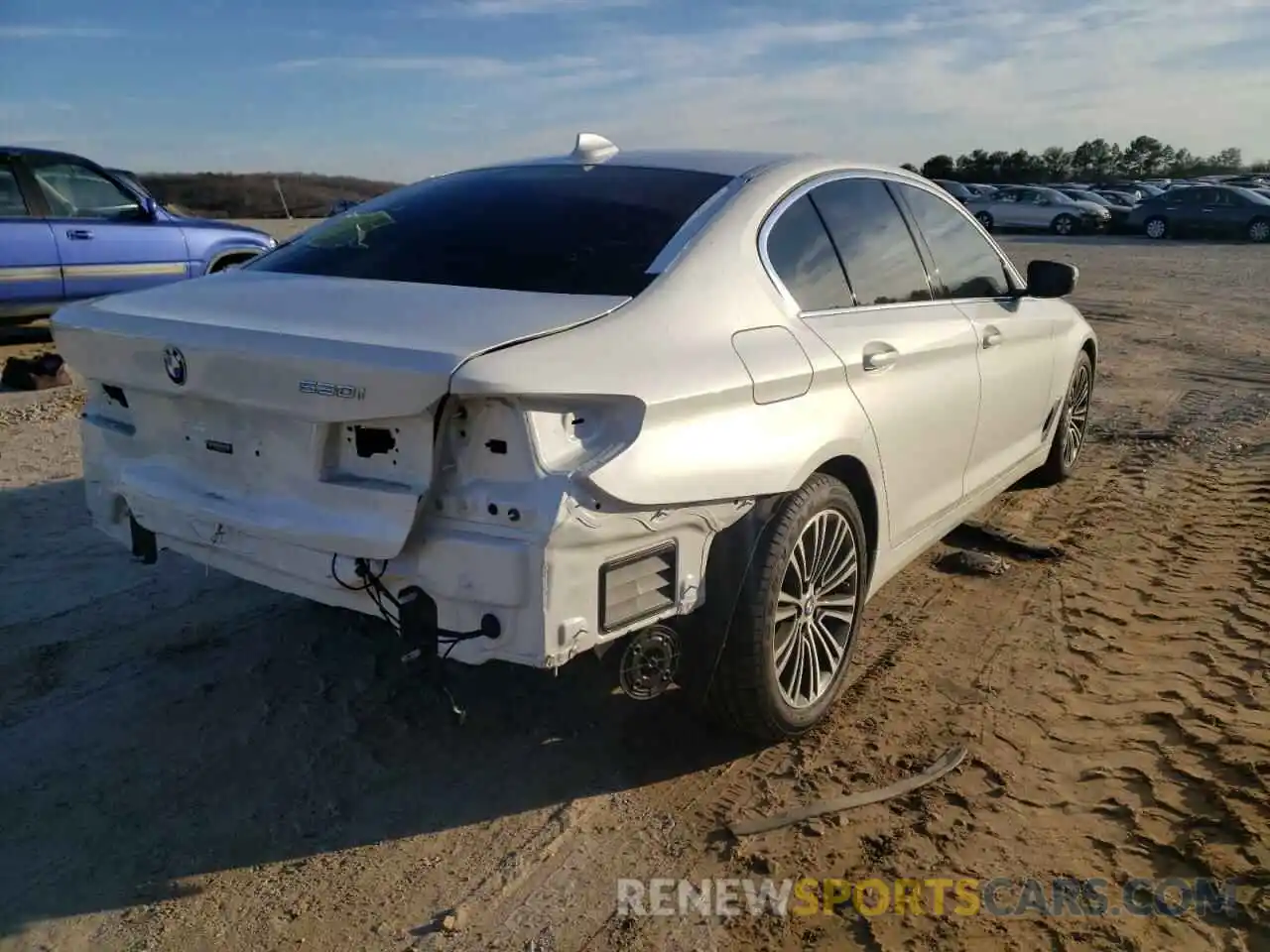 4 Фотография поврежденного автомобиля WBAJA5C55KWW06574 BMW 5 SERIES 2019