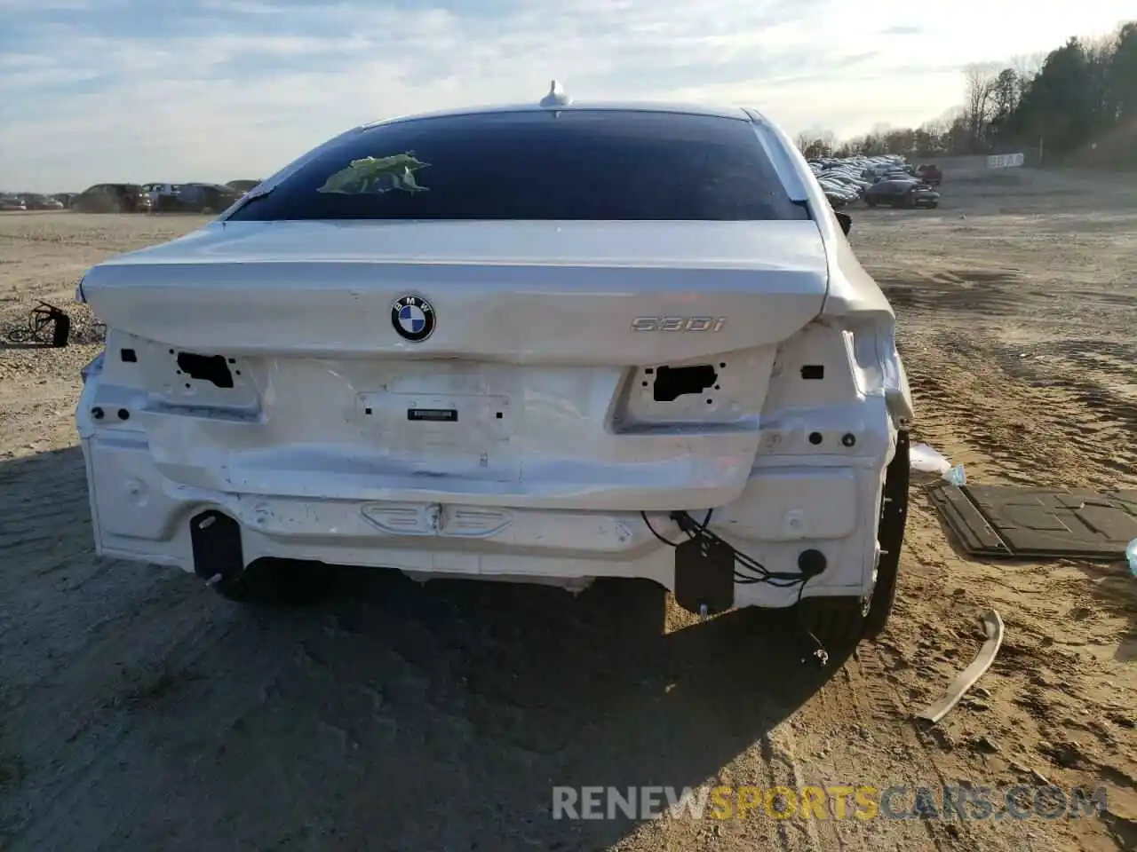 9 Photograph of a damaged car WBAJA5C55KWW06574 BMW 5 SERIES 2019