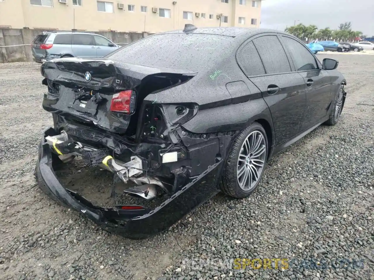 4 Photograph of a damaged car WBAJA5C55KWW08762 BMW 5 SERIES 2019