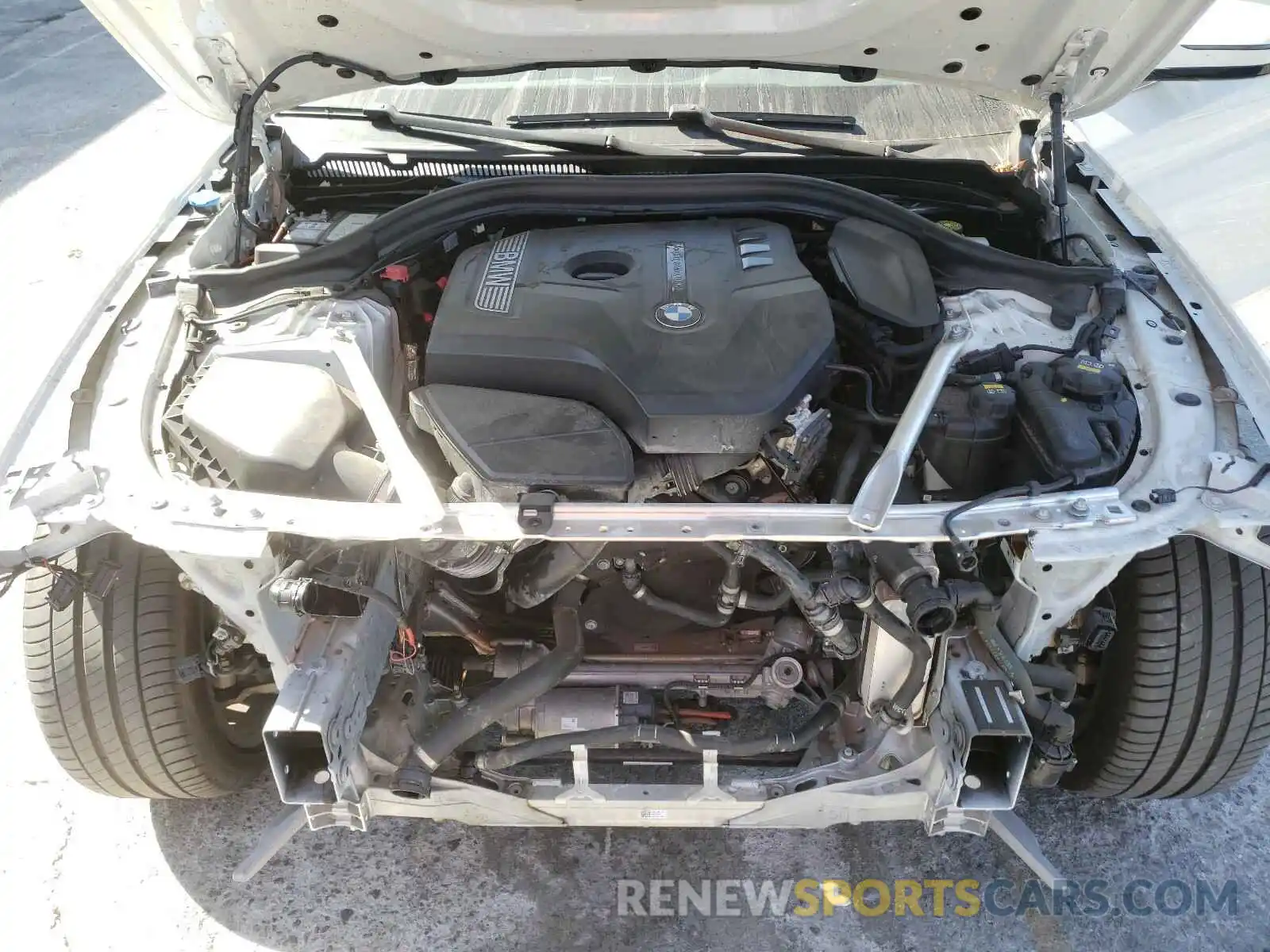 7 Фотография поврежденного автомобиля WBAJA5C55KWW09376 BMW 5 SERIES 2019