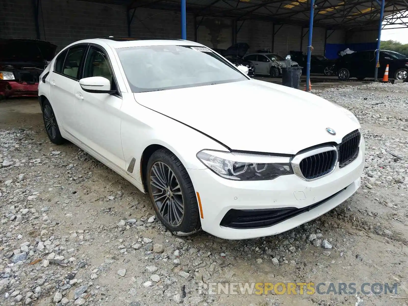 1 Photograph of a damaged car WBAJA5C55KWW18871 BMW 5 SERIES 2019