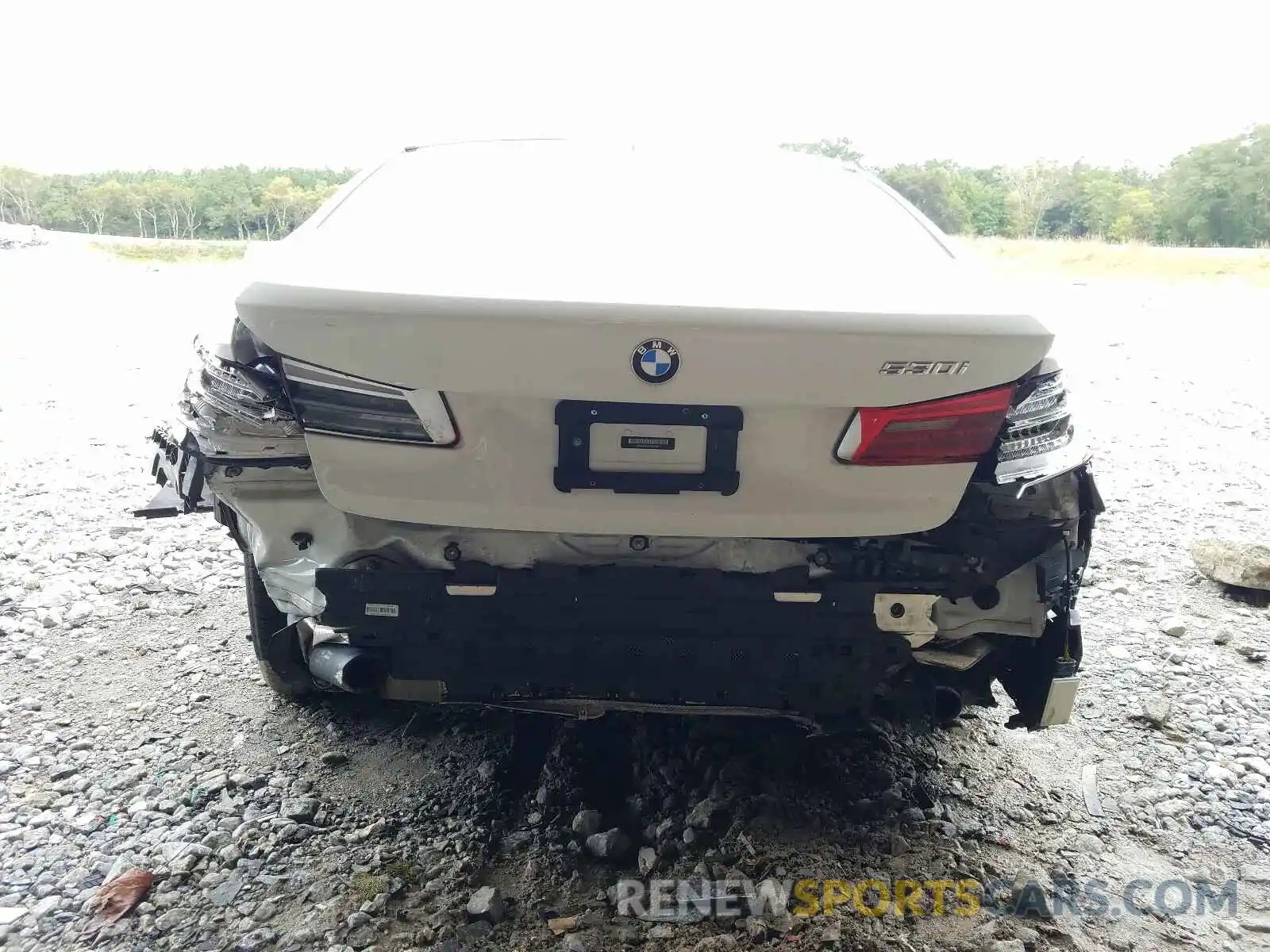 9 Фотография поврежденного автомобиля WBAJA5C55KWW18871 BMW 5 SERIES 2019