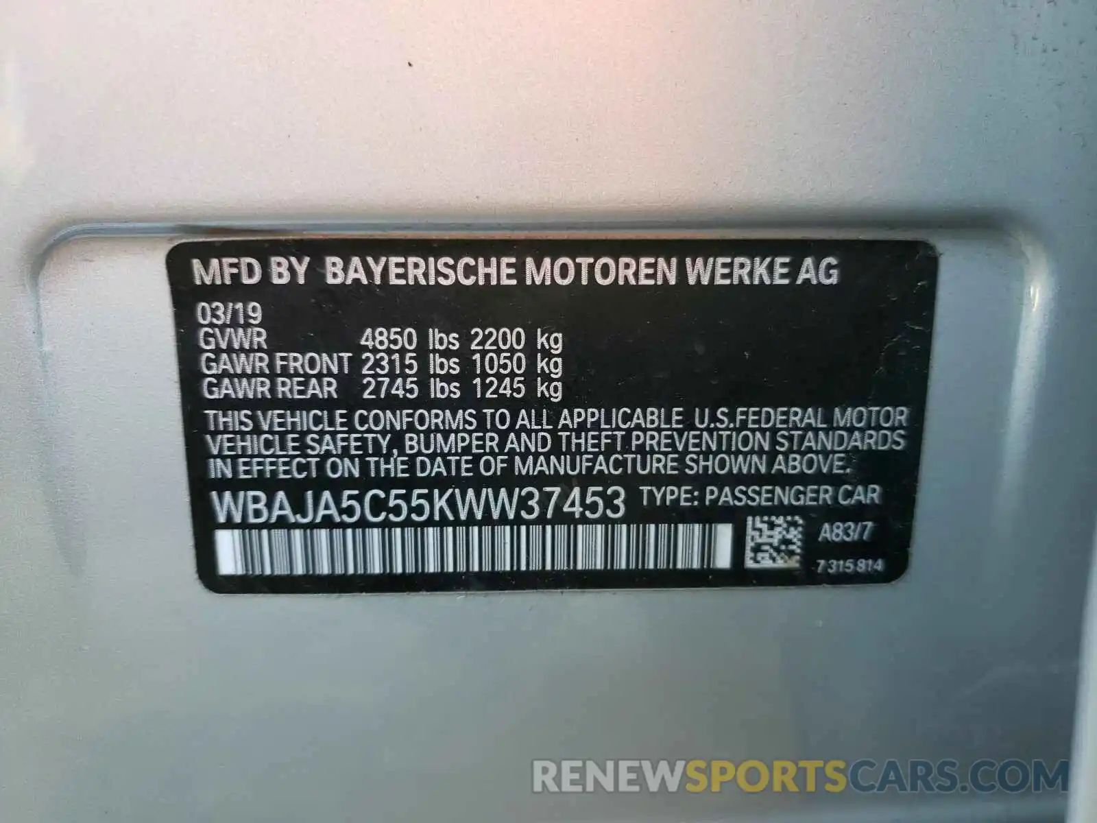 10 Фотография поврежденного автомобиля WBAJA5C55KWW37453 BMW 5 SERIES 2019
