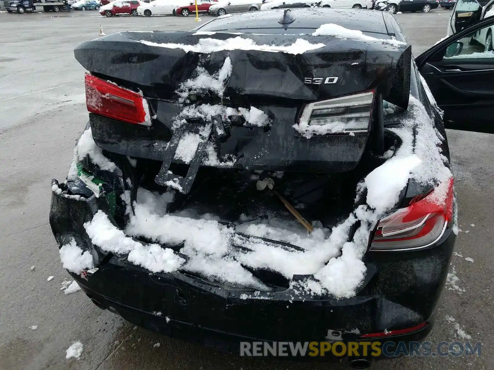 9 Photograph of a damaged car WBAJA5C55KWW38196 BMW 5 SERIES 2019