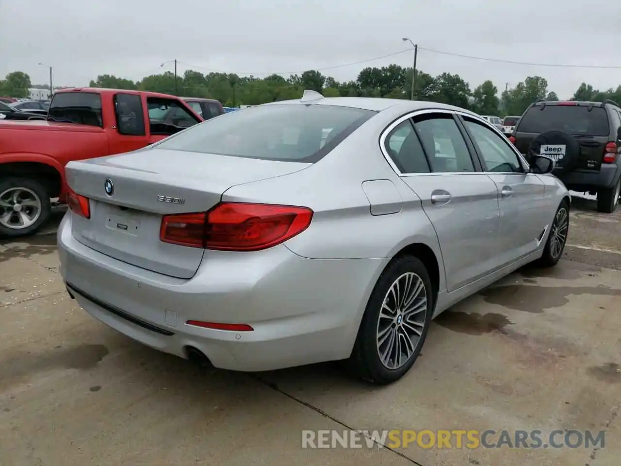 4 Photograph of a damaged car WBAJA5C56KBX86218 BMW 5 SERIES 2019