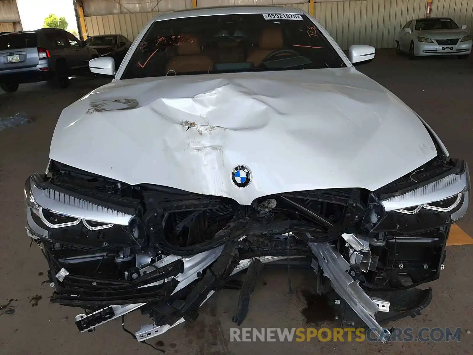 9 Фотография поврежденного автомобиля WBAJA5C56KBX86493 BMW 5 SERIES 2019