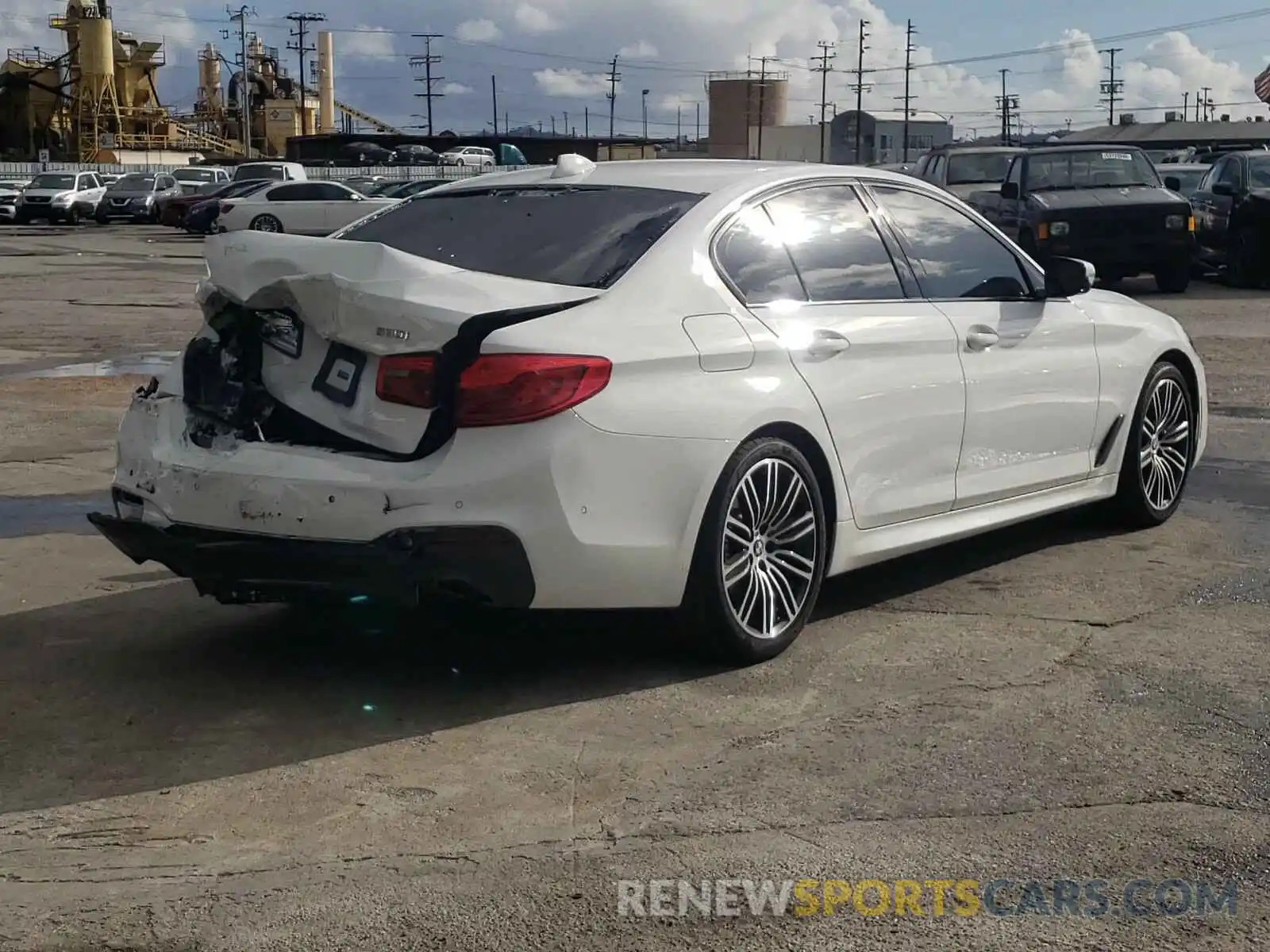 4 Photograph of a damaged car WBAJA5C56KBX87501 BMW 5 SERIES 2019