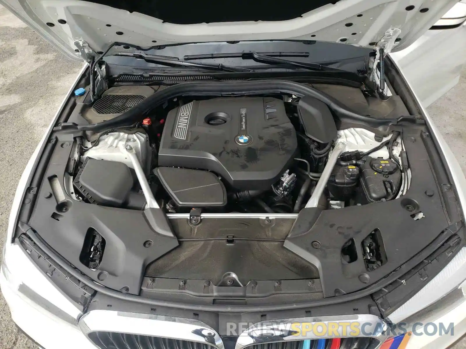 7 Фотография поврежденного автомобиля WBAJA5C56KBX87501 BMW 5 SERIES 2019