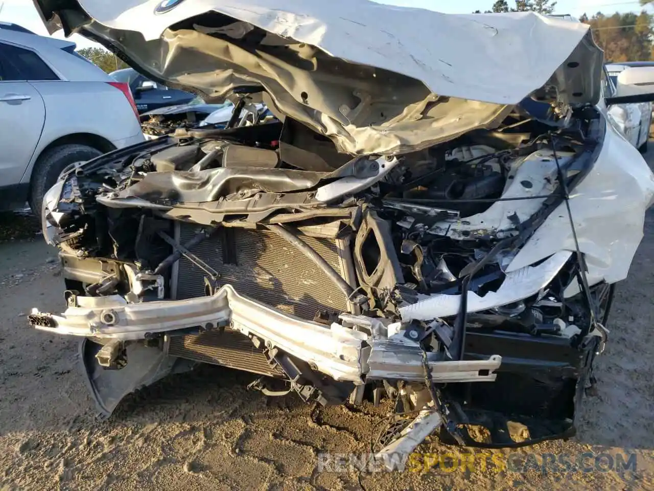 9 Photograph of a damaged car WBAJA5C56KG900379 BMW 5 SERIES 2019