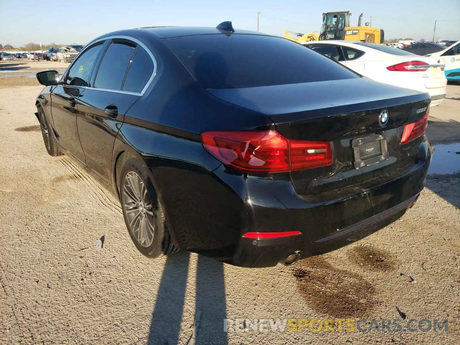 3 Фотография поврежденного автомобиля WBAJA5C56KG900589 BMW 5 SERIES 2019