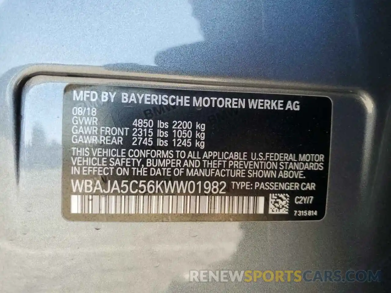 12 Фотография поврежденного автомобиля WBAJA5C56KWW01982 BMW 5 SERIES 2019