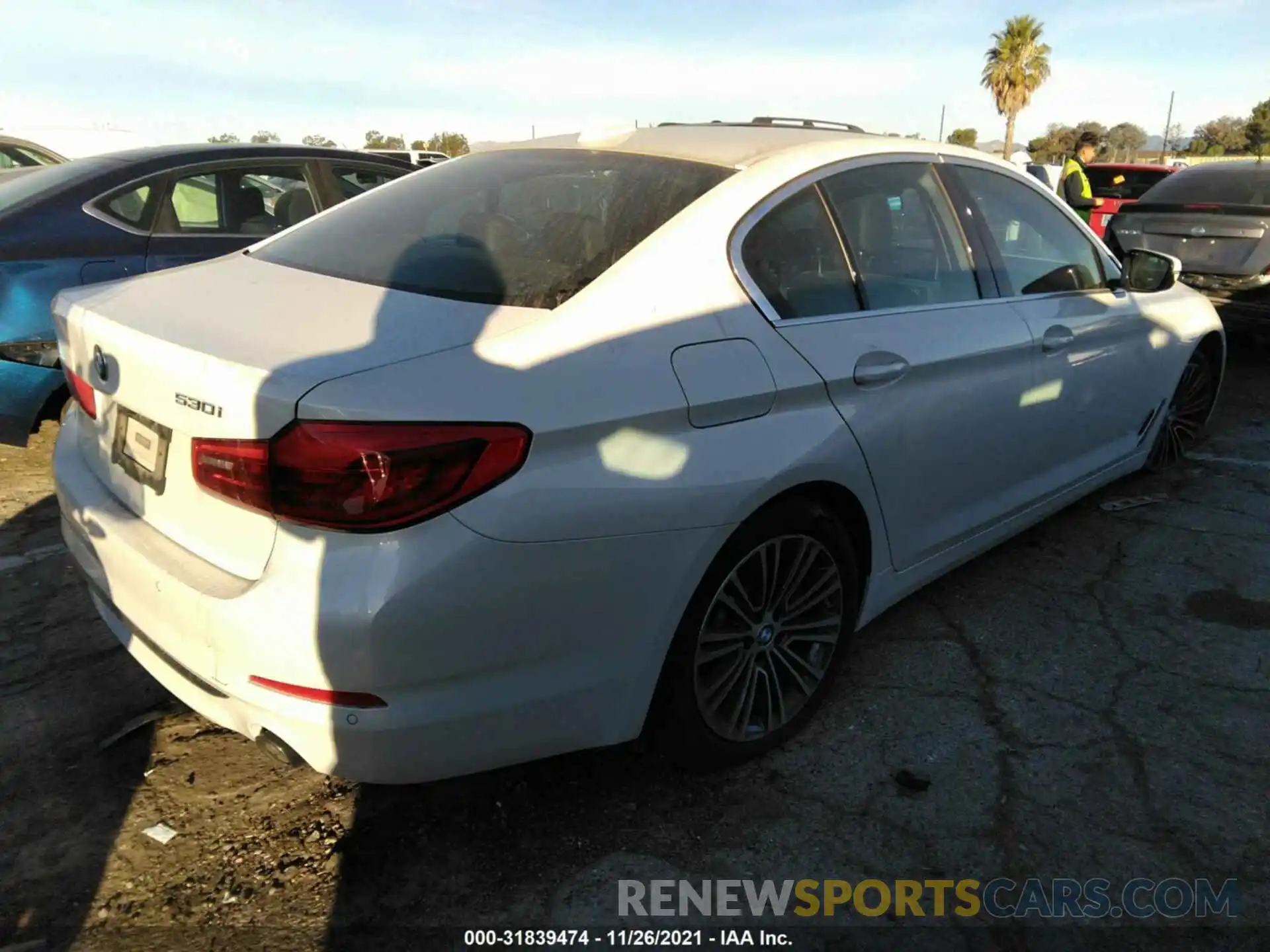 4 Photograph of a damaged car WBAJA5C56KWW16515 BMW 5 SERIES 2019