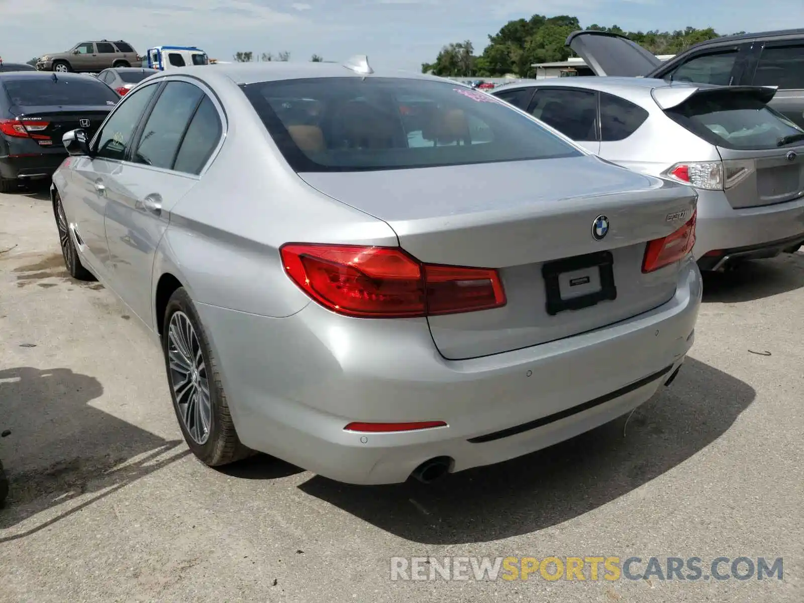 3 Photograph of a damaged car WBAJA5C57KBX46679 BMW 5 SERIES 2019