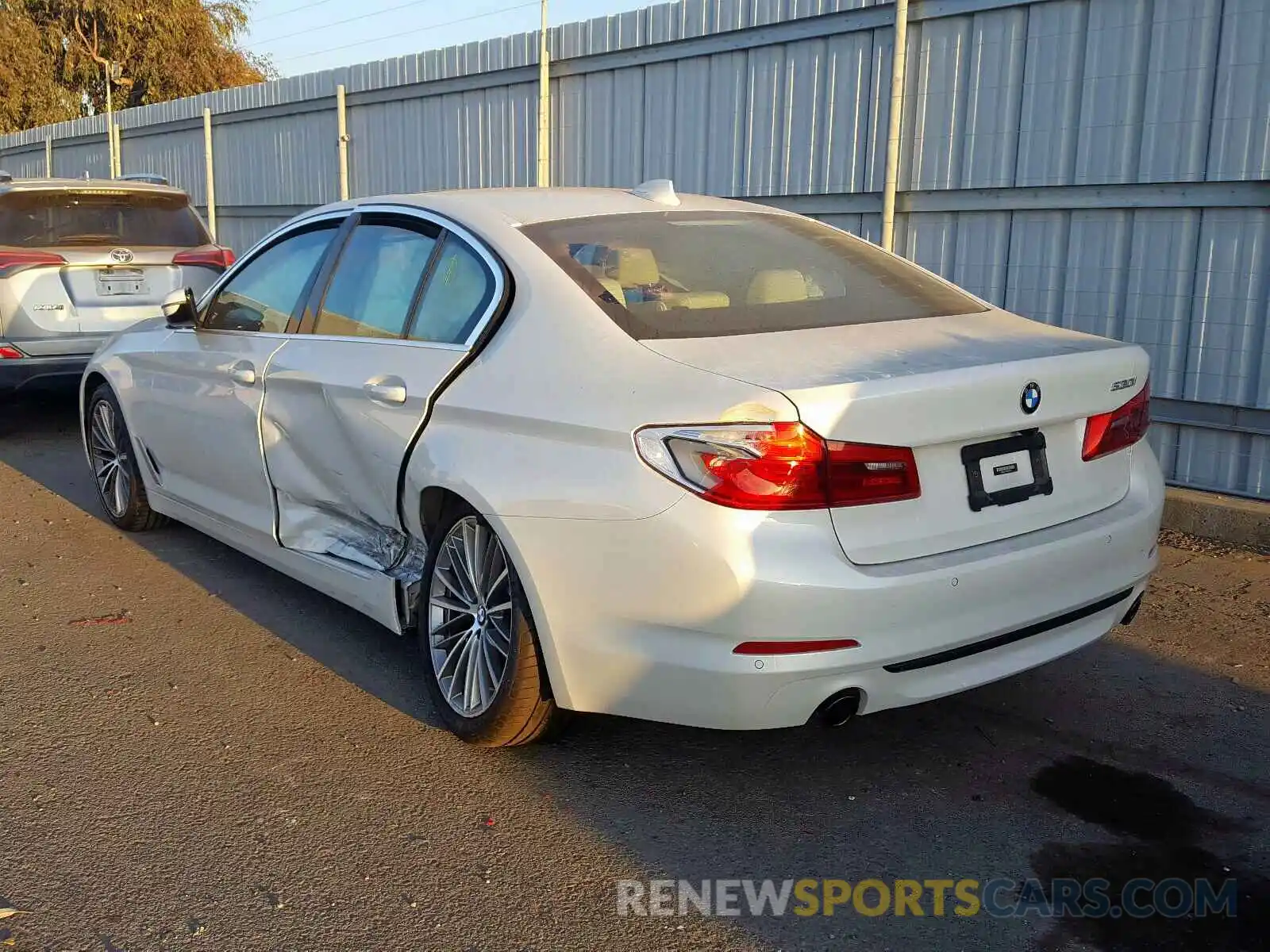 3 Photograph of a damaged car WBAJA5C57KBX86518 BMW 5 SERIES 2019