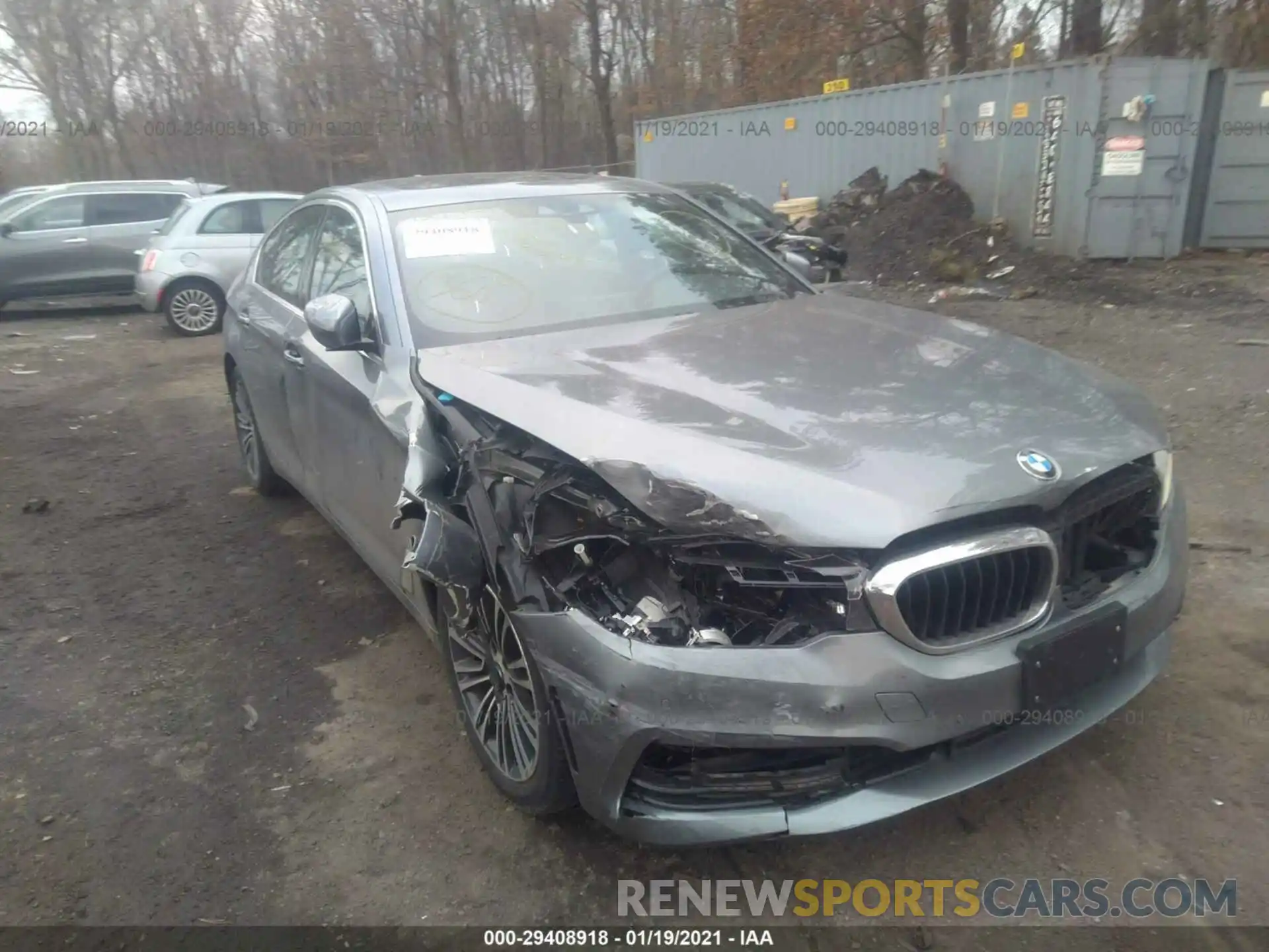 1 Фотография поврежденного автомобиля WBAJA5C57KBX87054 BMW 5 SERIES 2019