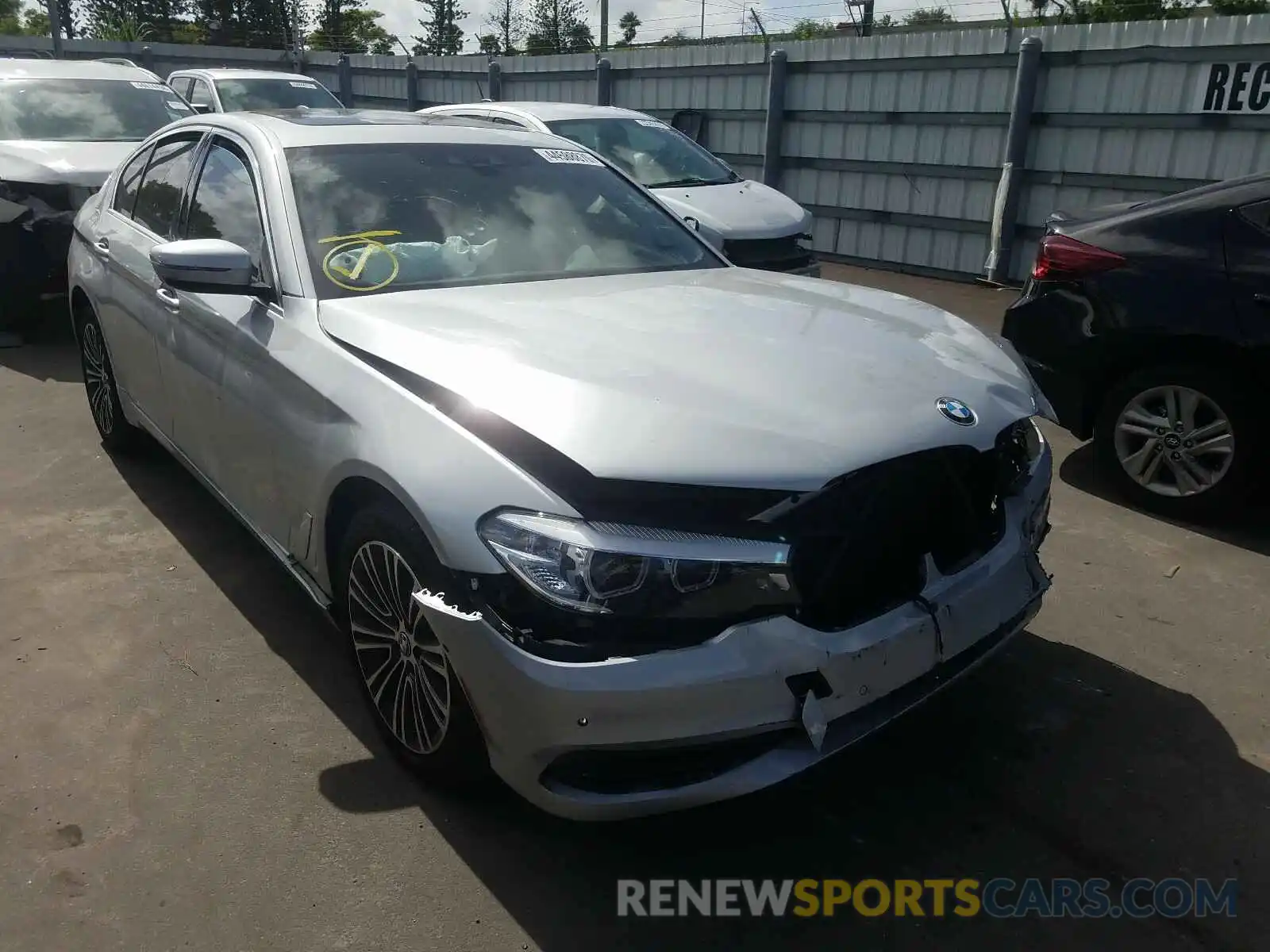 1 Photograph of a damaged car WBAJA5C57KBX87488 BMW 5 SERIES 2019