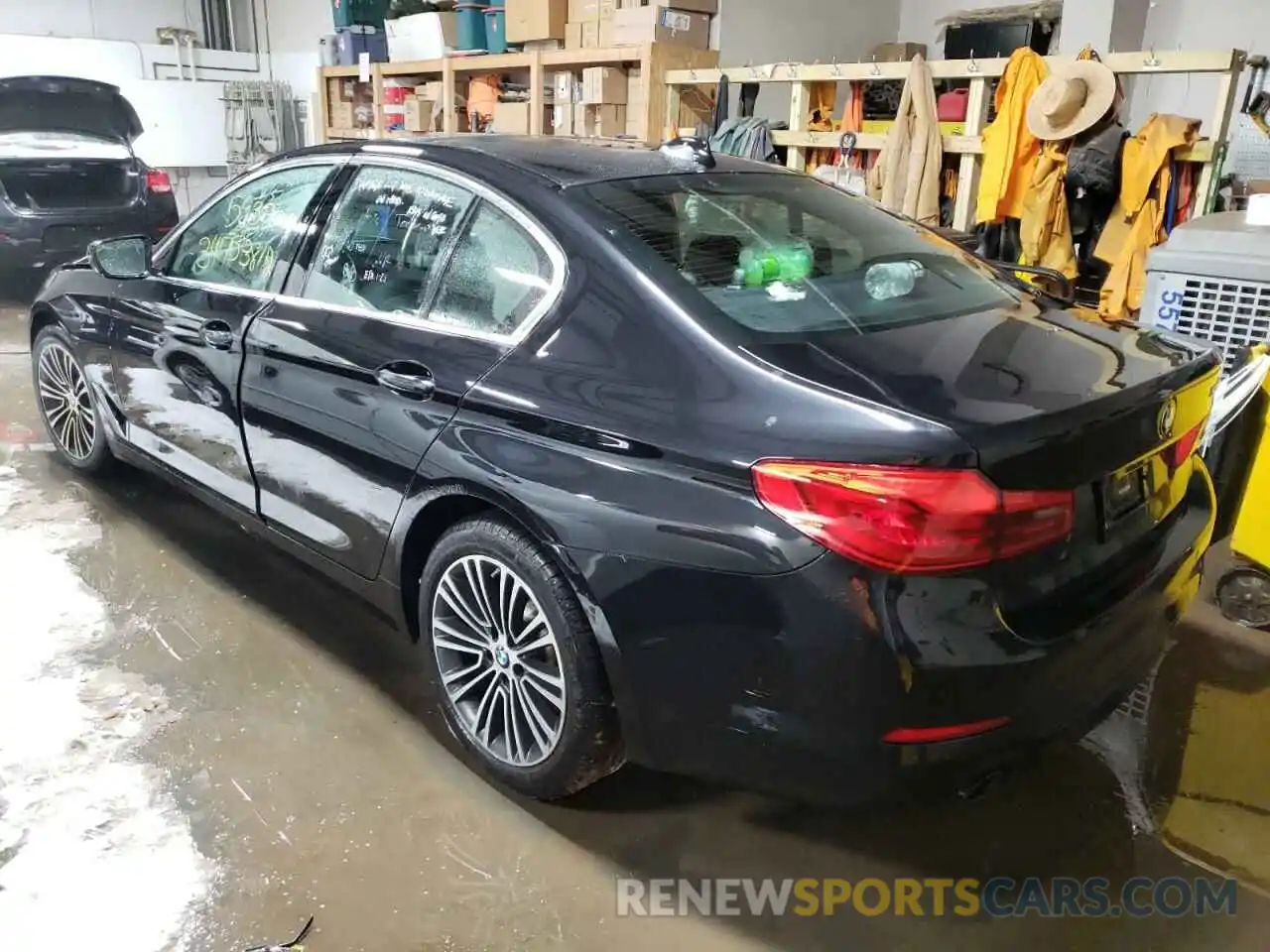 3 Фотография поврежденного автомобиля WBAJA5C57KBX87586 BMW 5 SERIES 2019