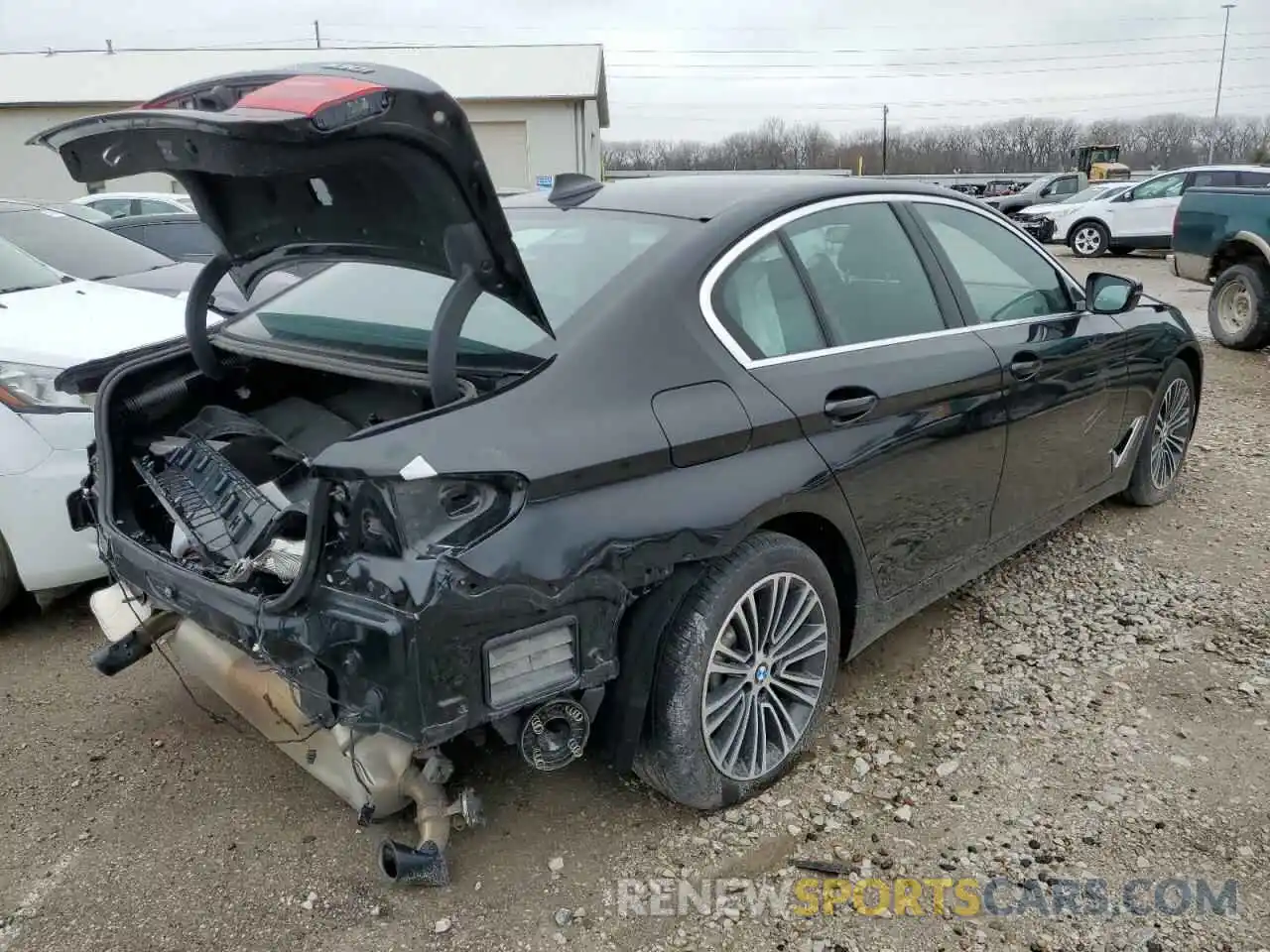 4 Фотография поврежденного автомобиля WBAJA5C57KBX88043 BMW 5 SERIES 2019